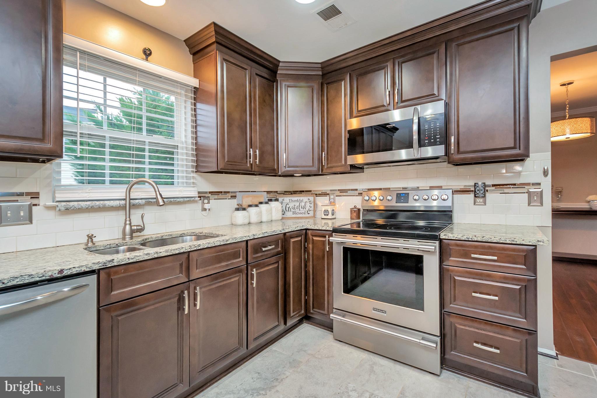 APPLE GROVE - Residential