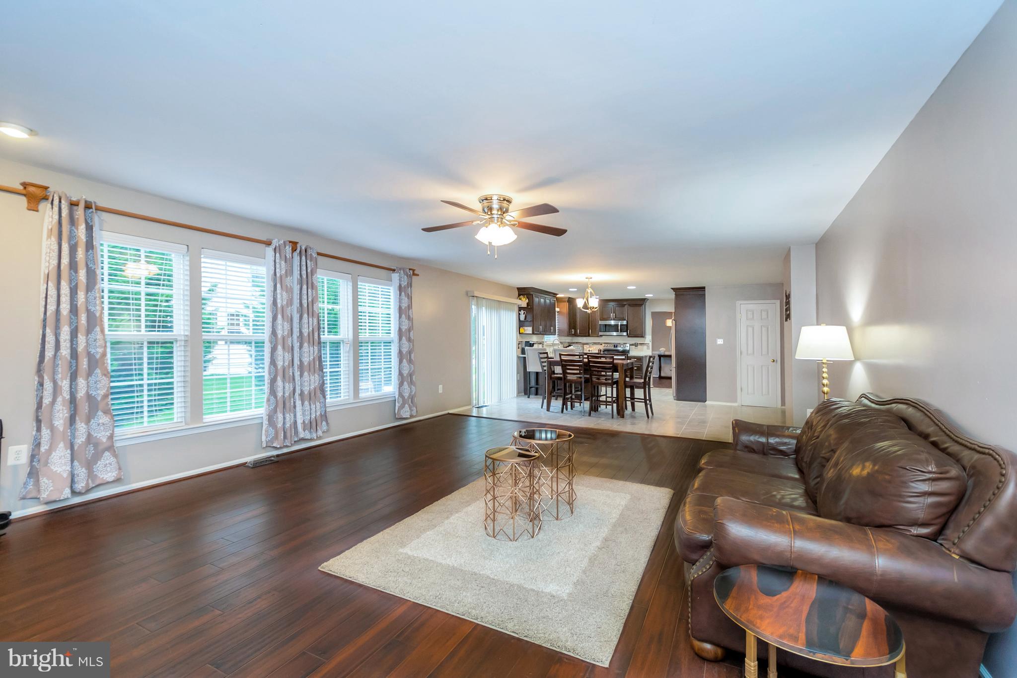 APPLE GROVE - Residential