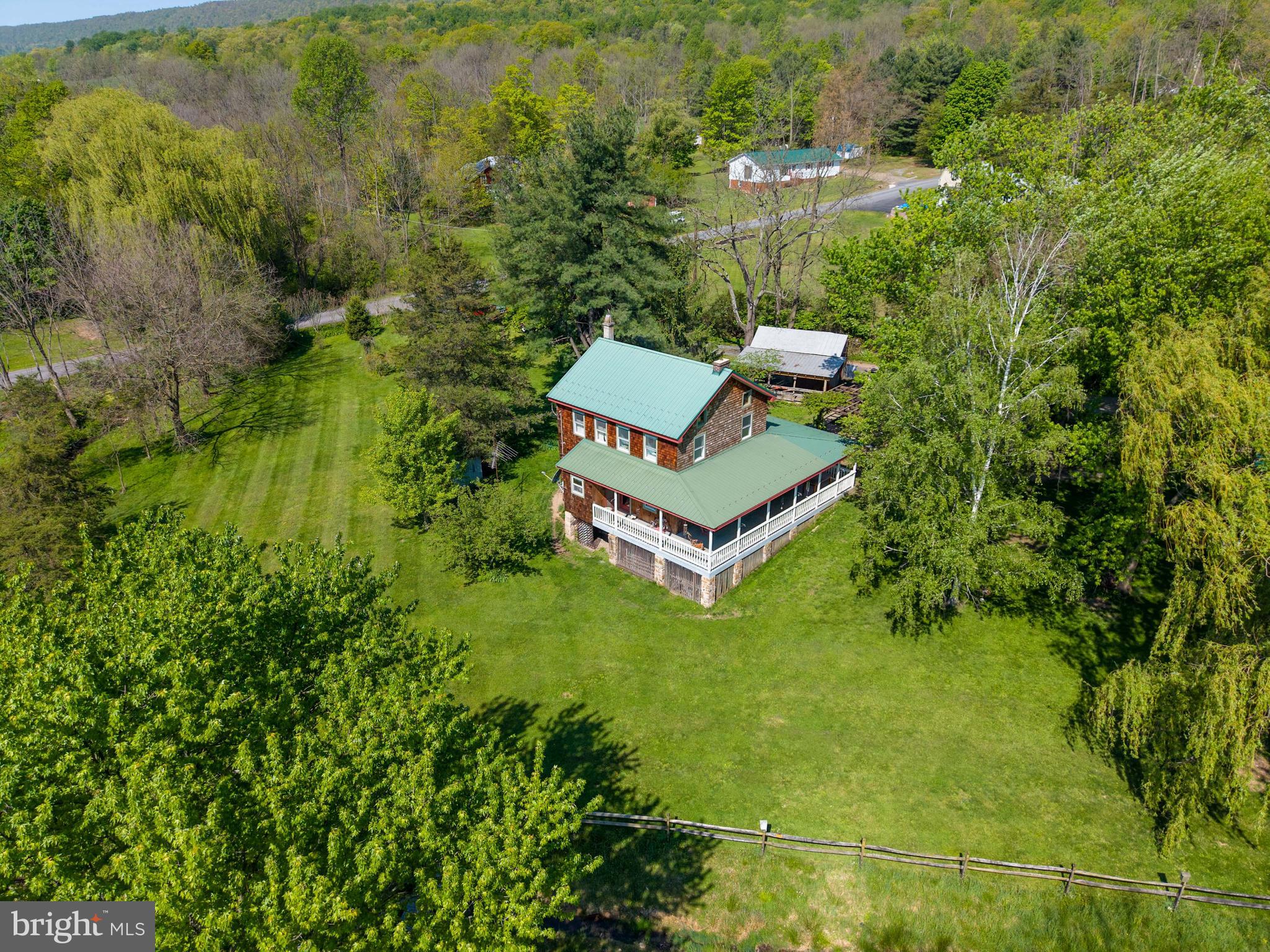 215 DRONEBERGER ROAD