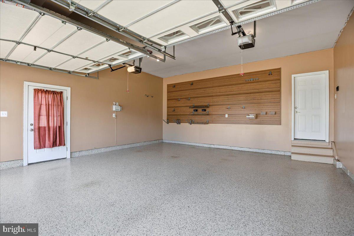 BROAD CREEK - Residential