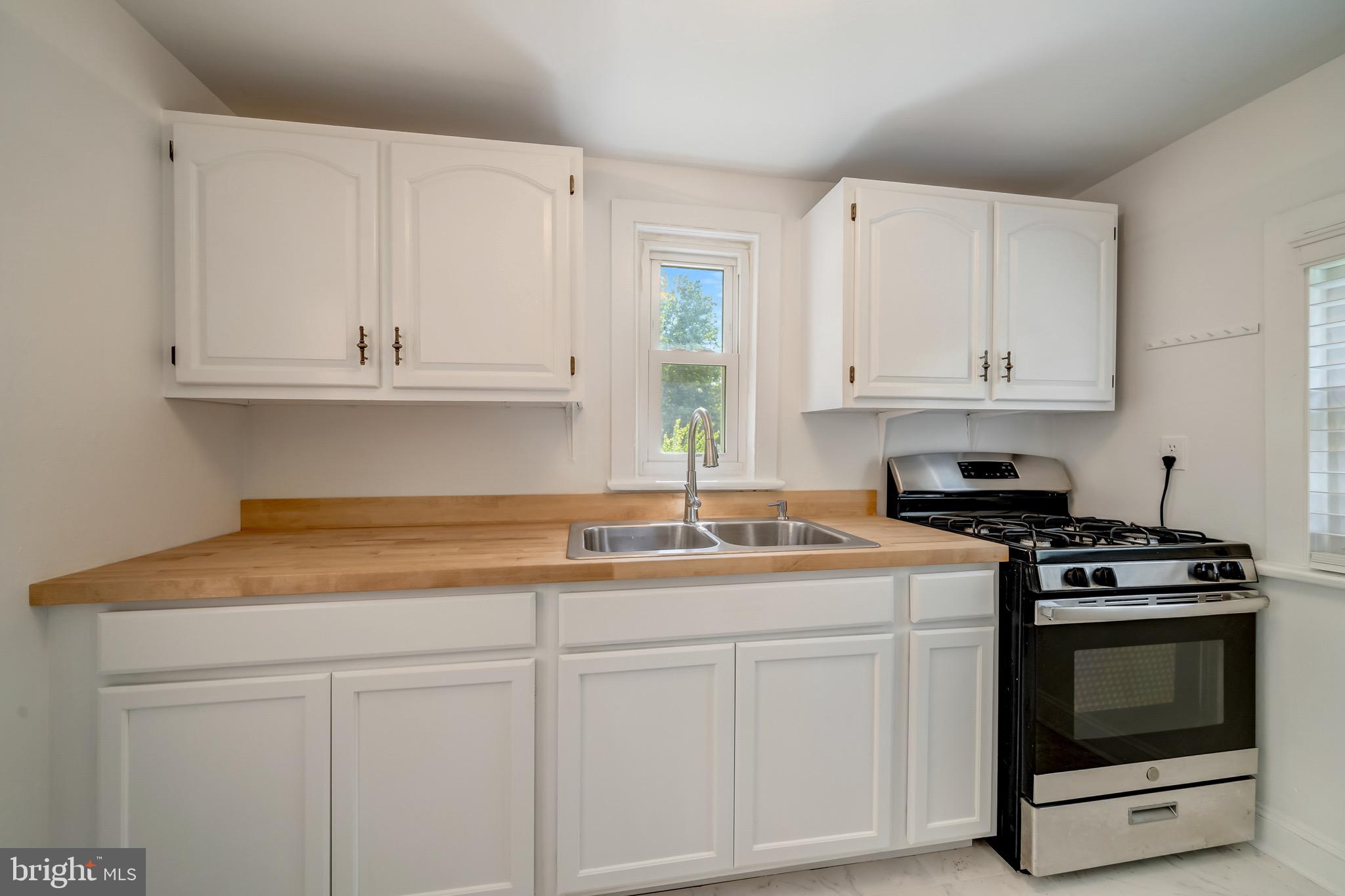 PETER SUBDIVISION - Residential Lease