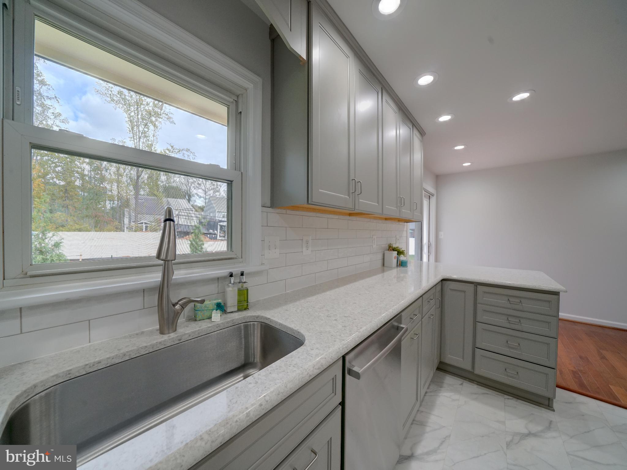 HUNTINGTON - Residential