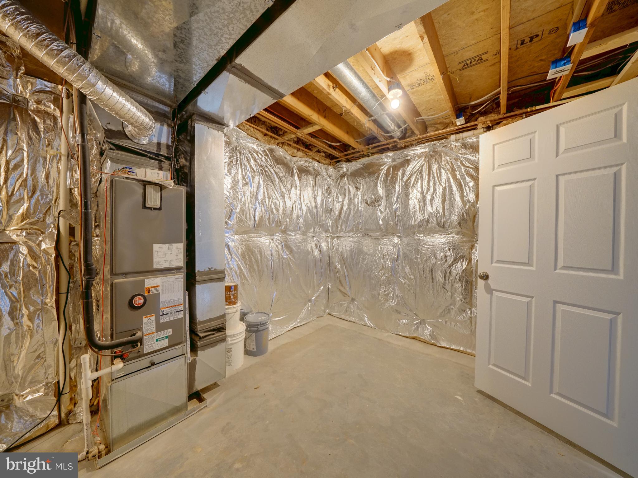 HUNTINGTON - Residential