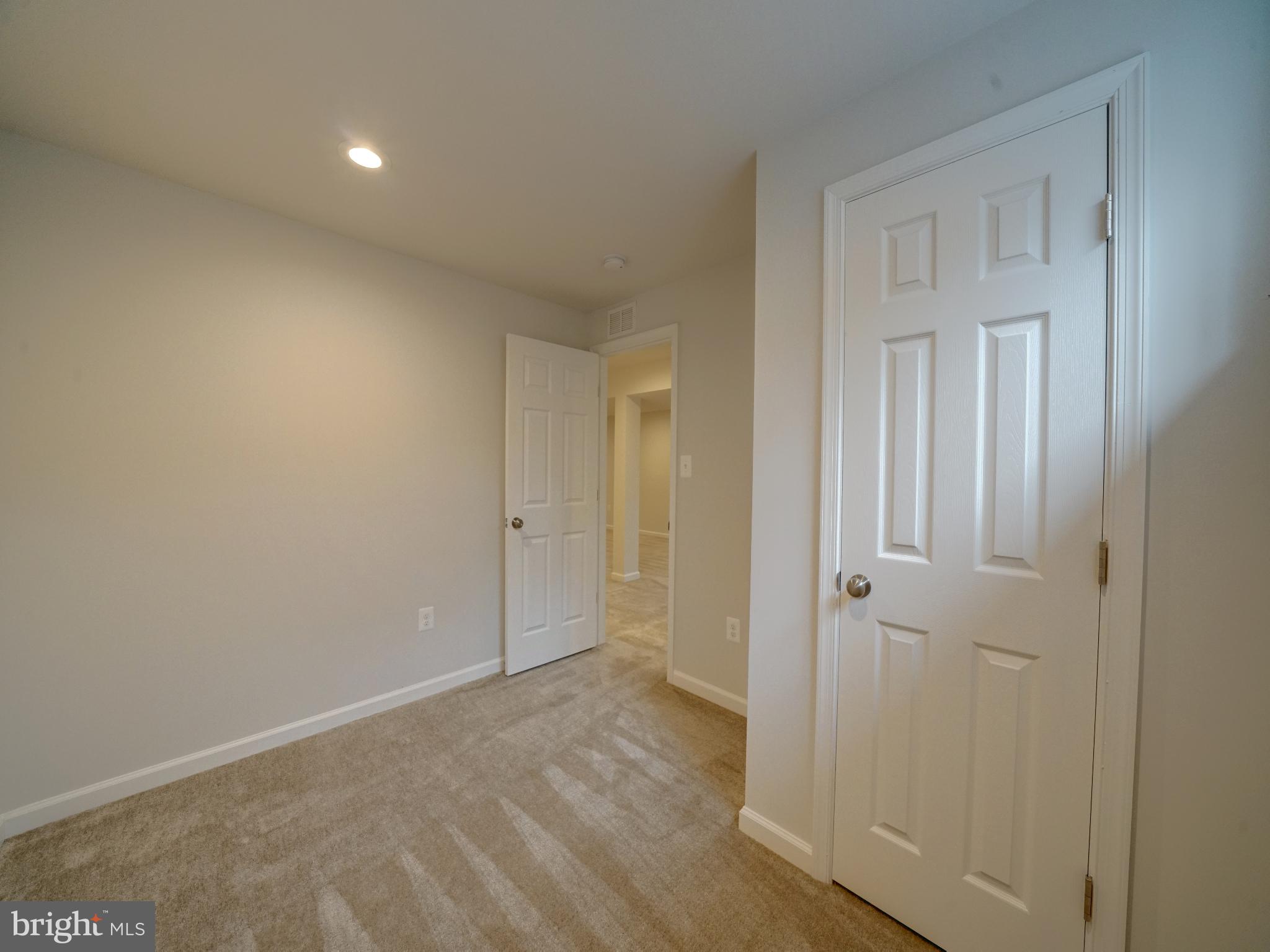 HUNTINGTON - Residential