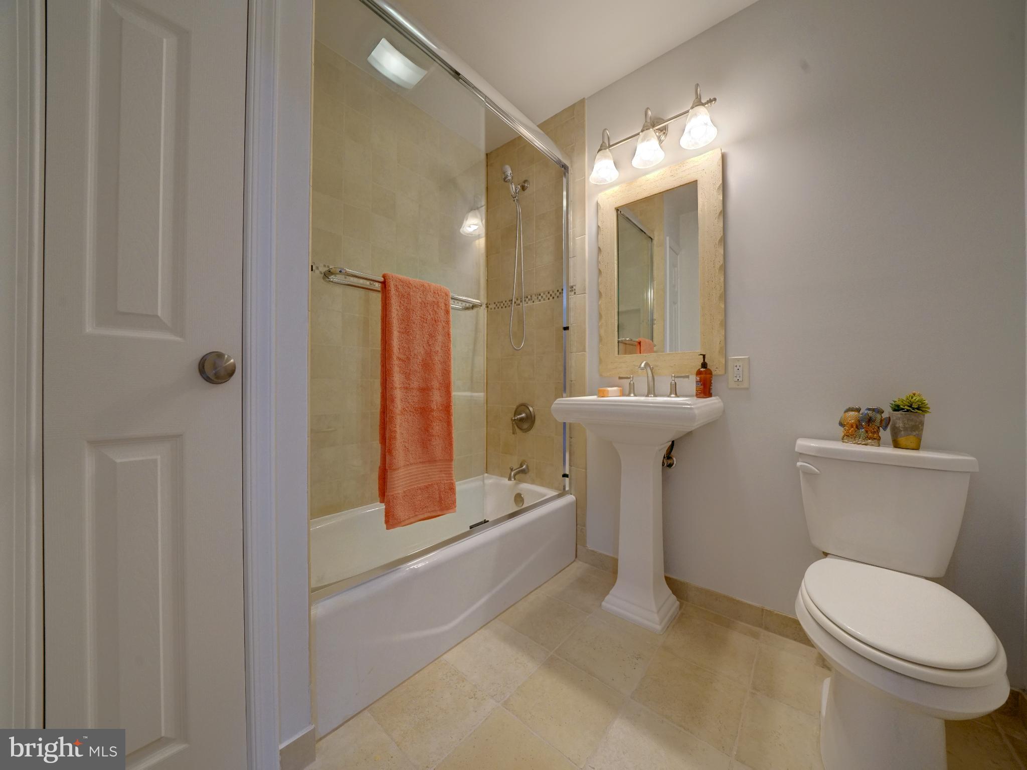 HUNTINGTON - Residential