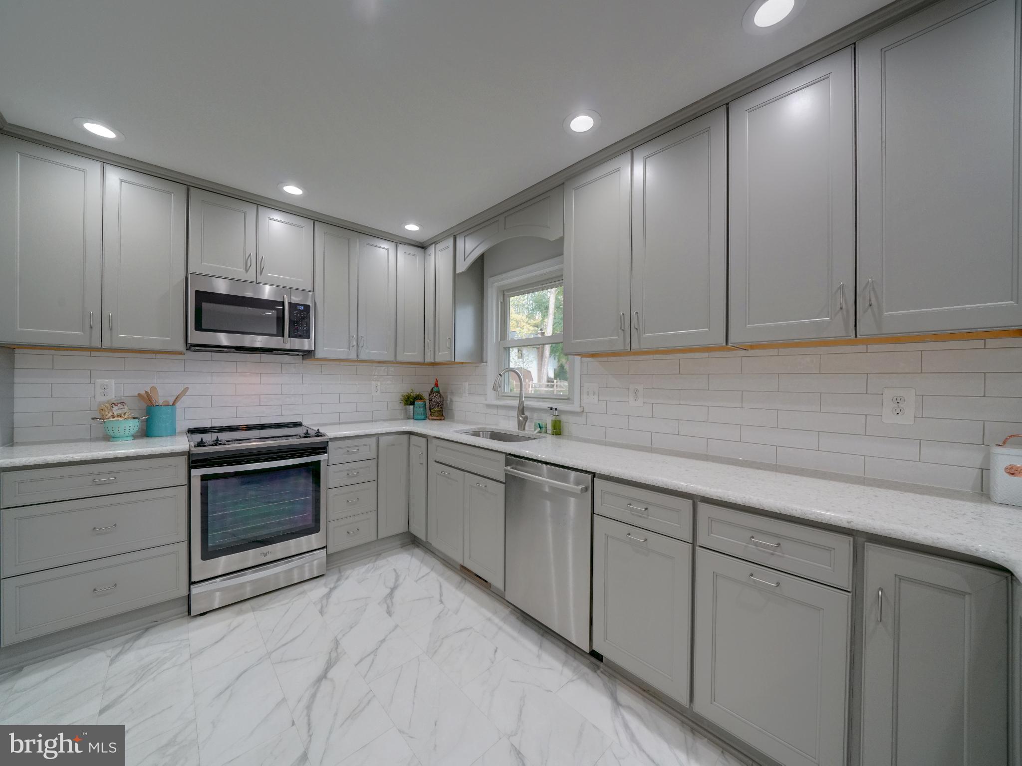 HUNTINGTON - Residential