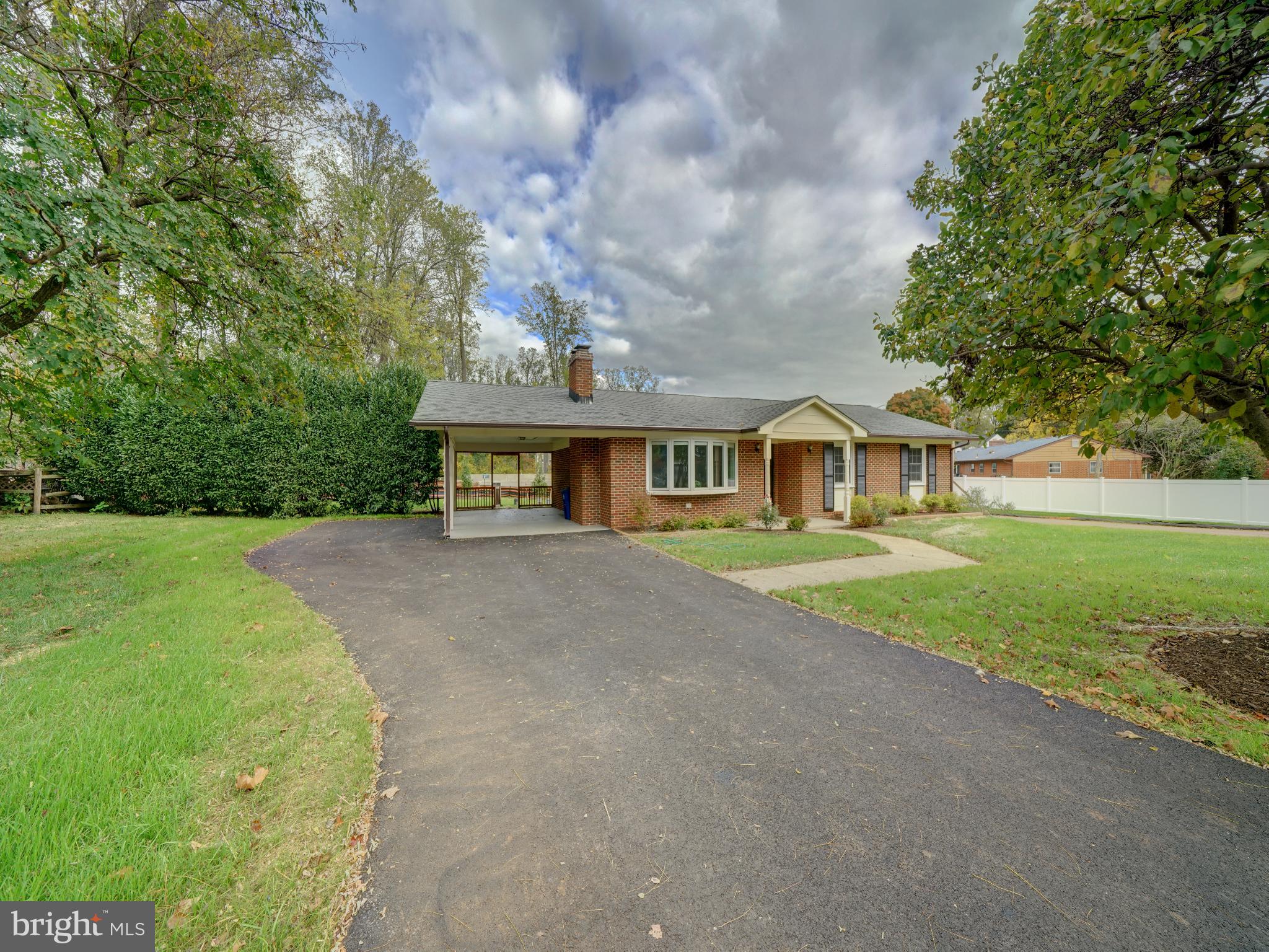 HUNTINGTON - Residential