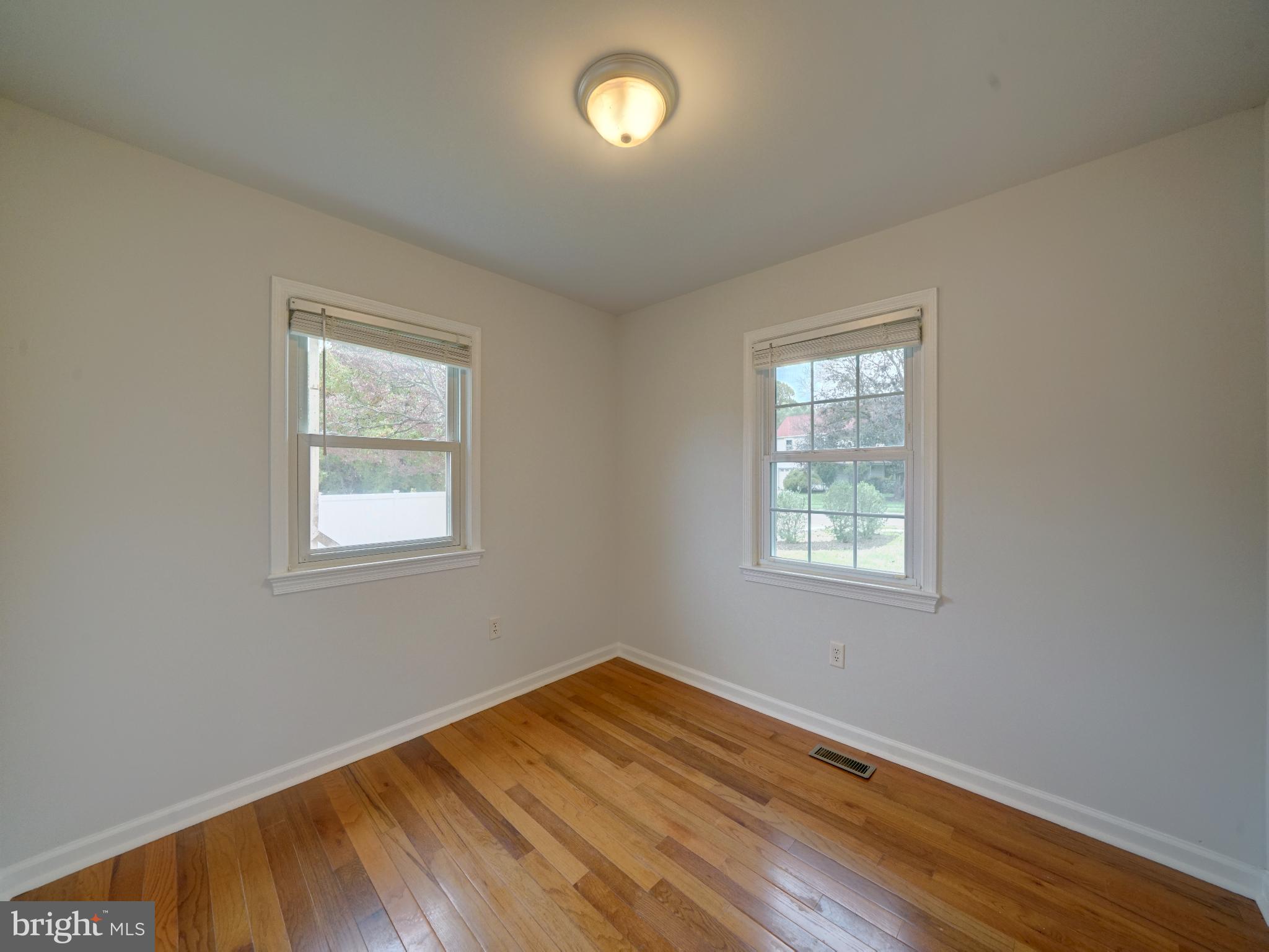 HUNTINGTON - Residential