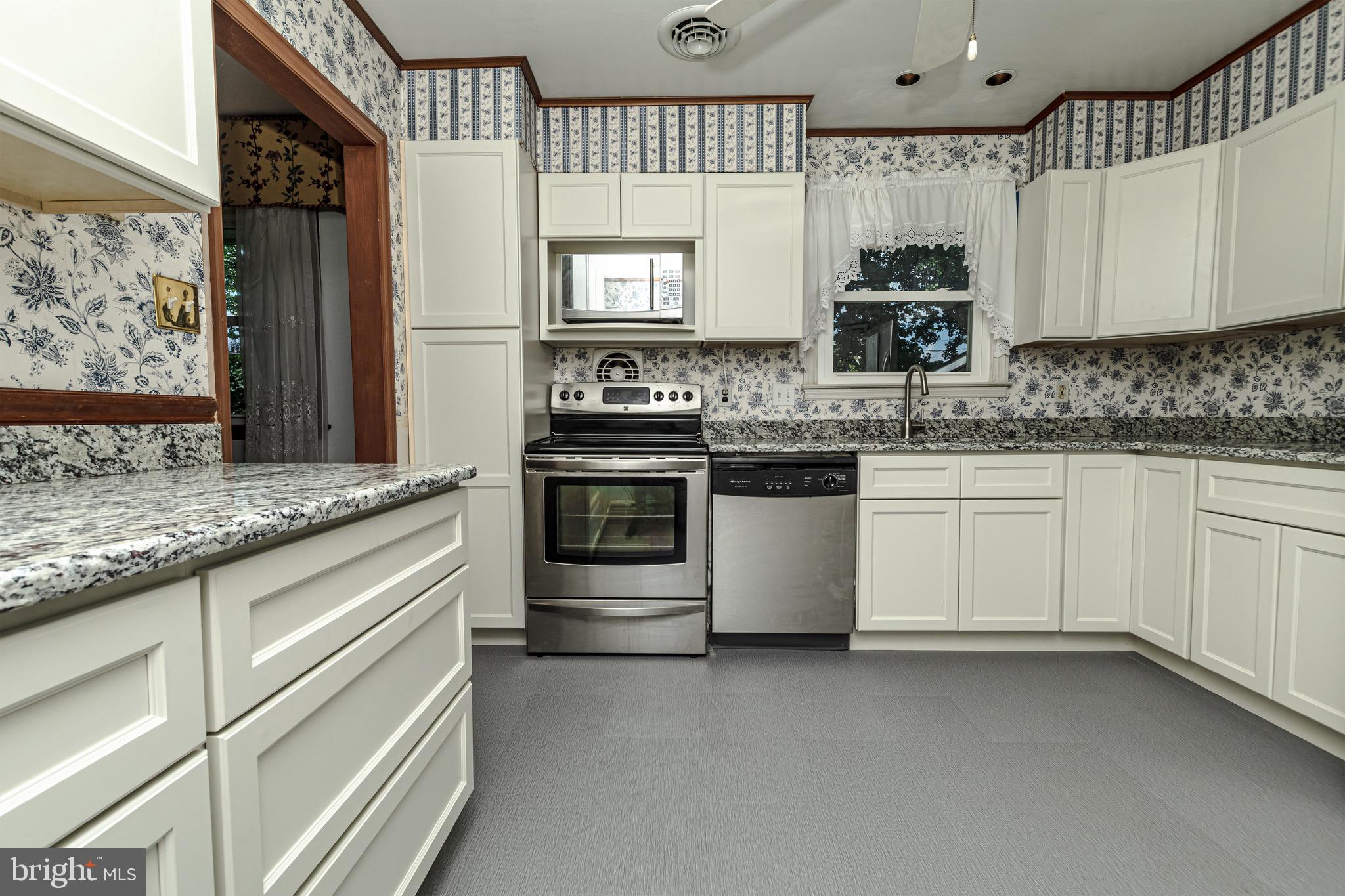 CHAPEL HILL - Residential