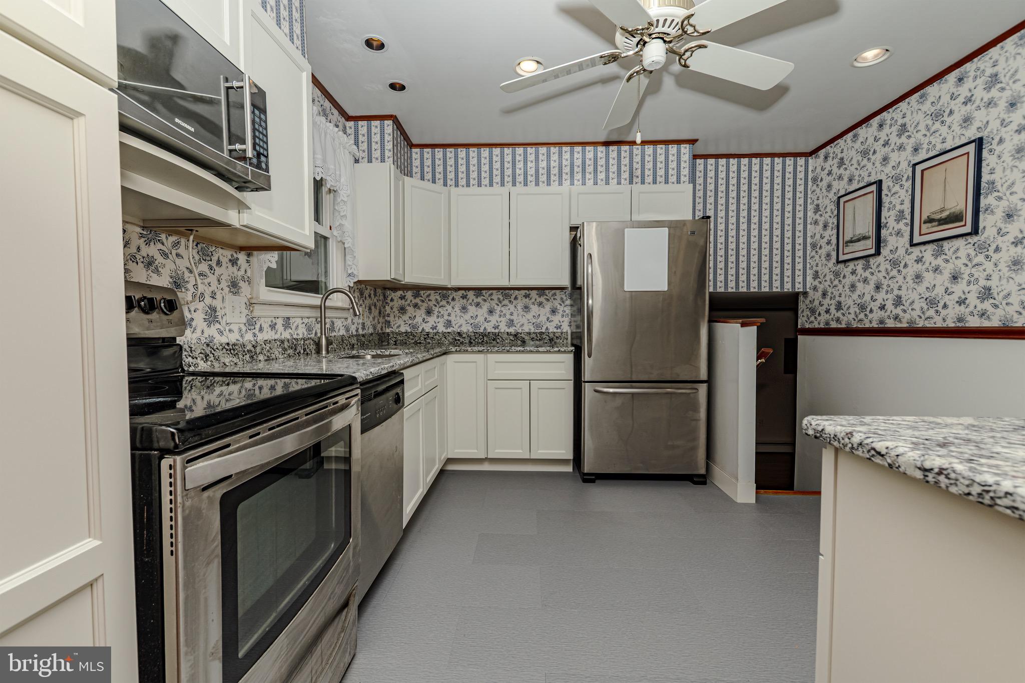 CHAPEL HILL - Residential