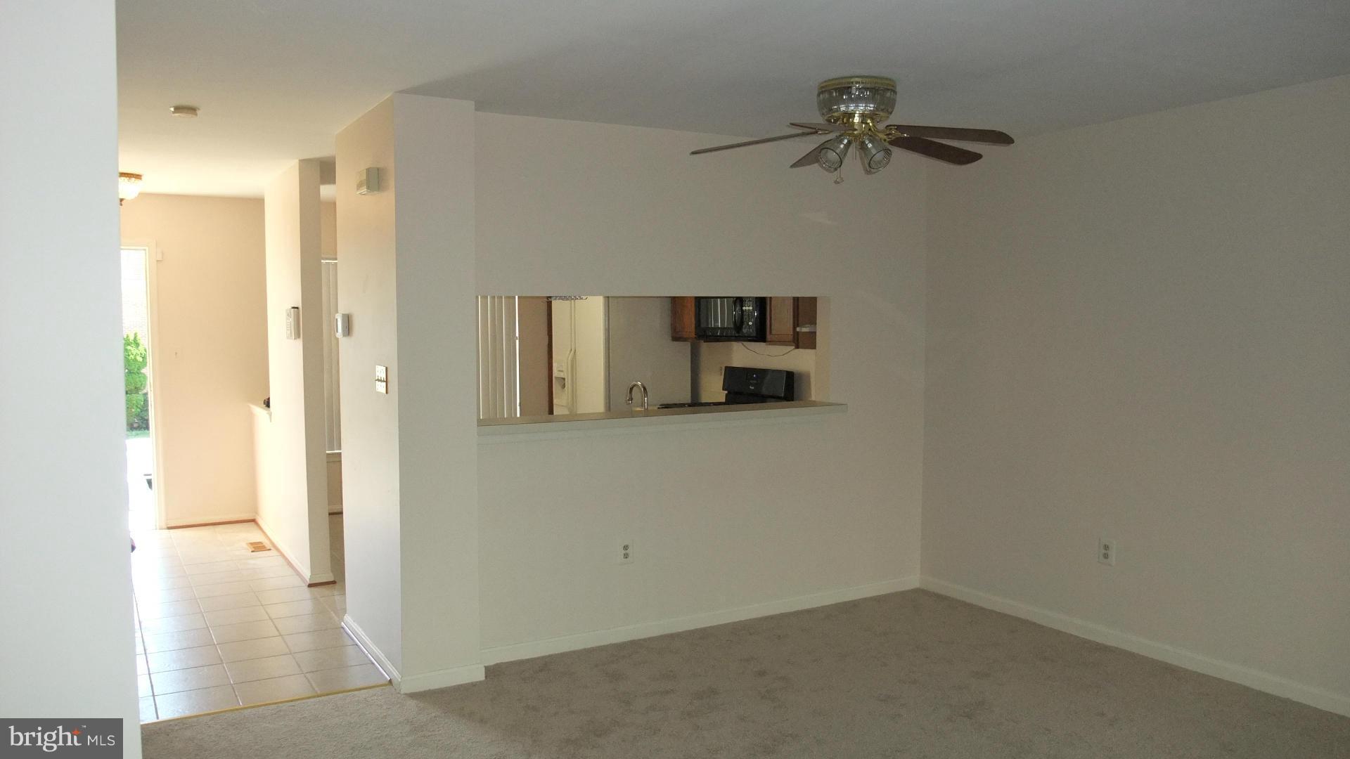 ROLLING BROOK - Residential Lease