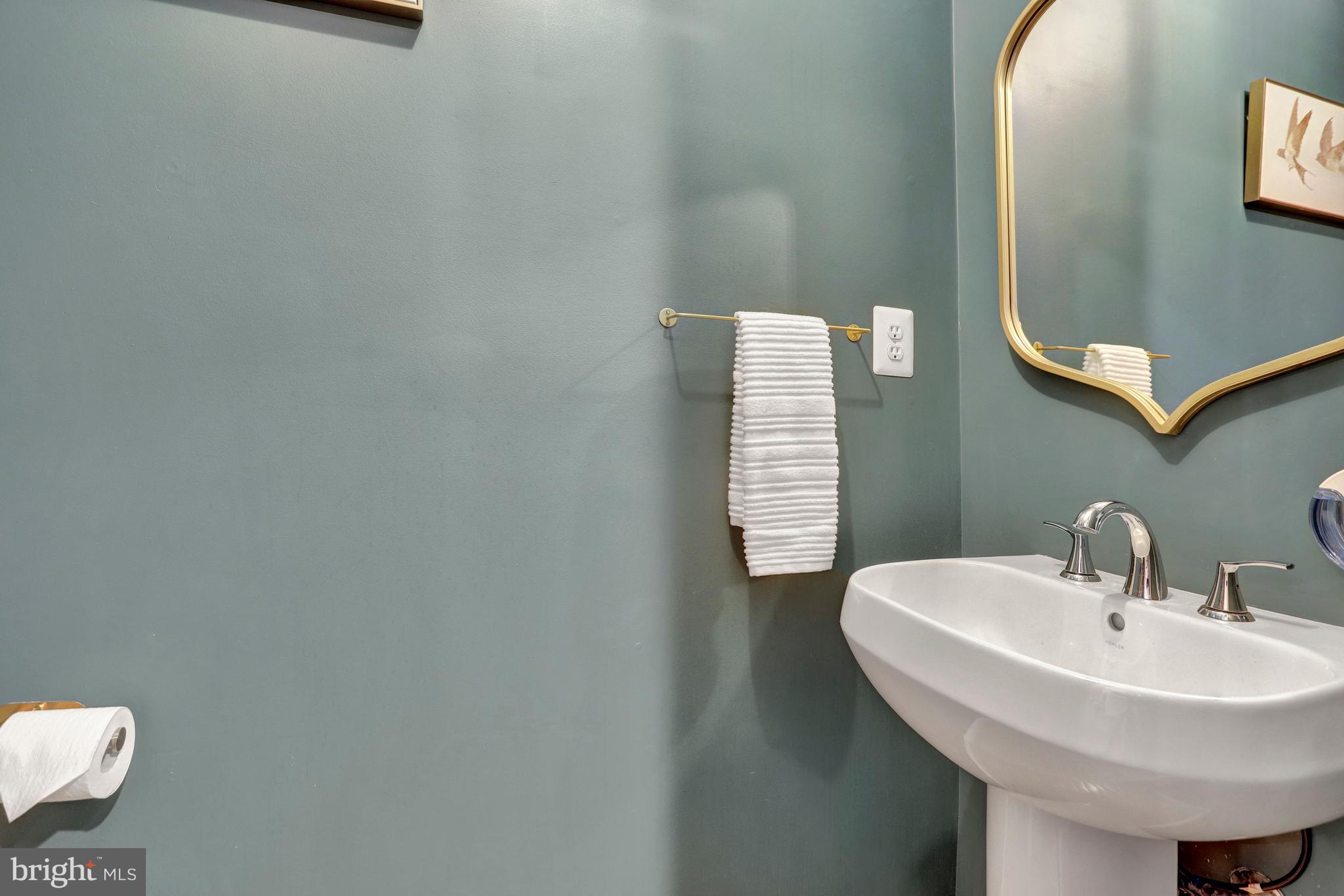 LORTON TOWN CENTER - Residential