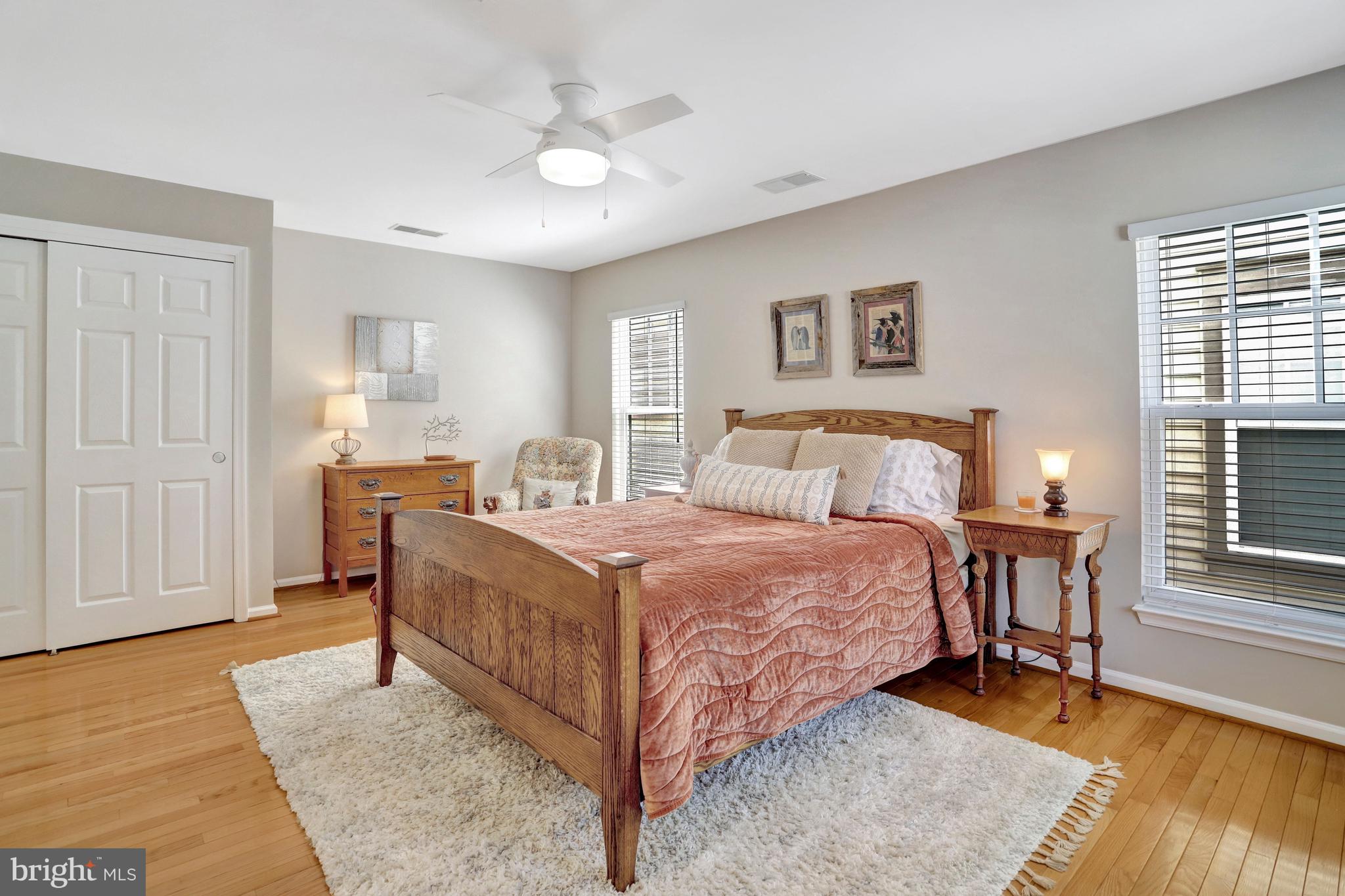 LORTON TOWN CENTER - Residential