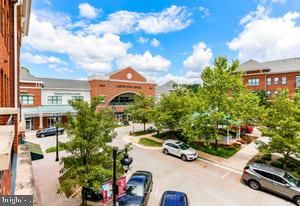 LORTON TOWN CENTER - Residential