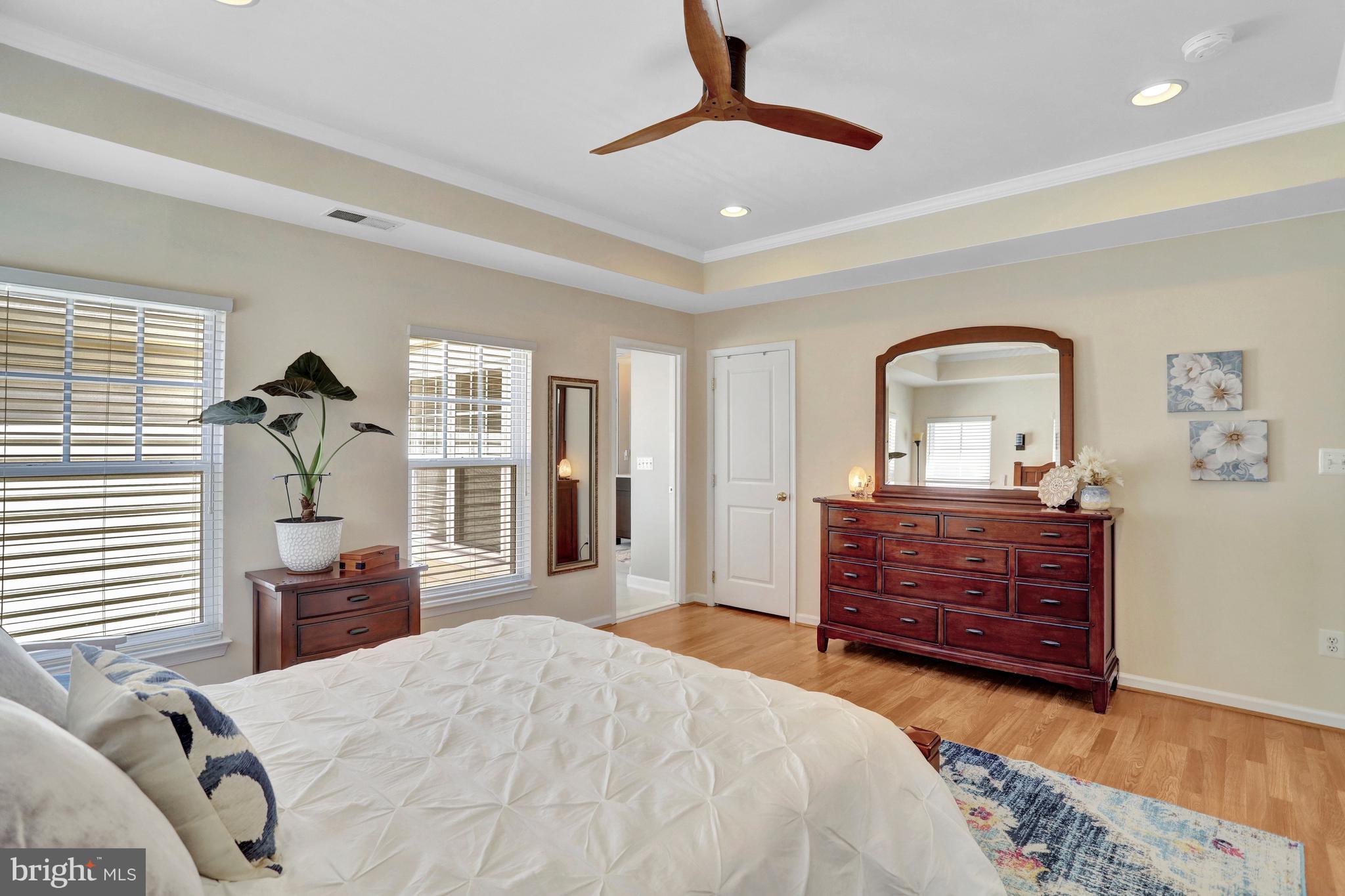 LORTON TOWN CENTER - Residential