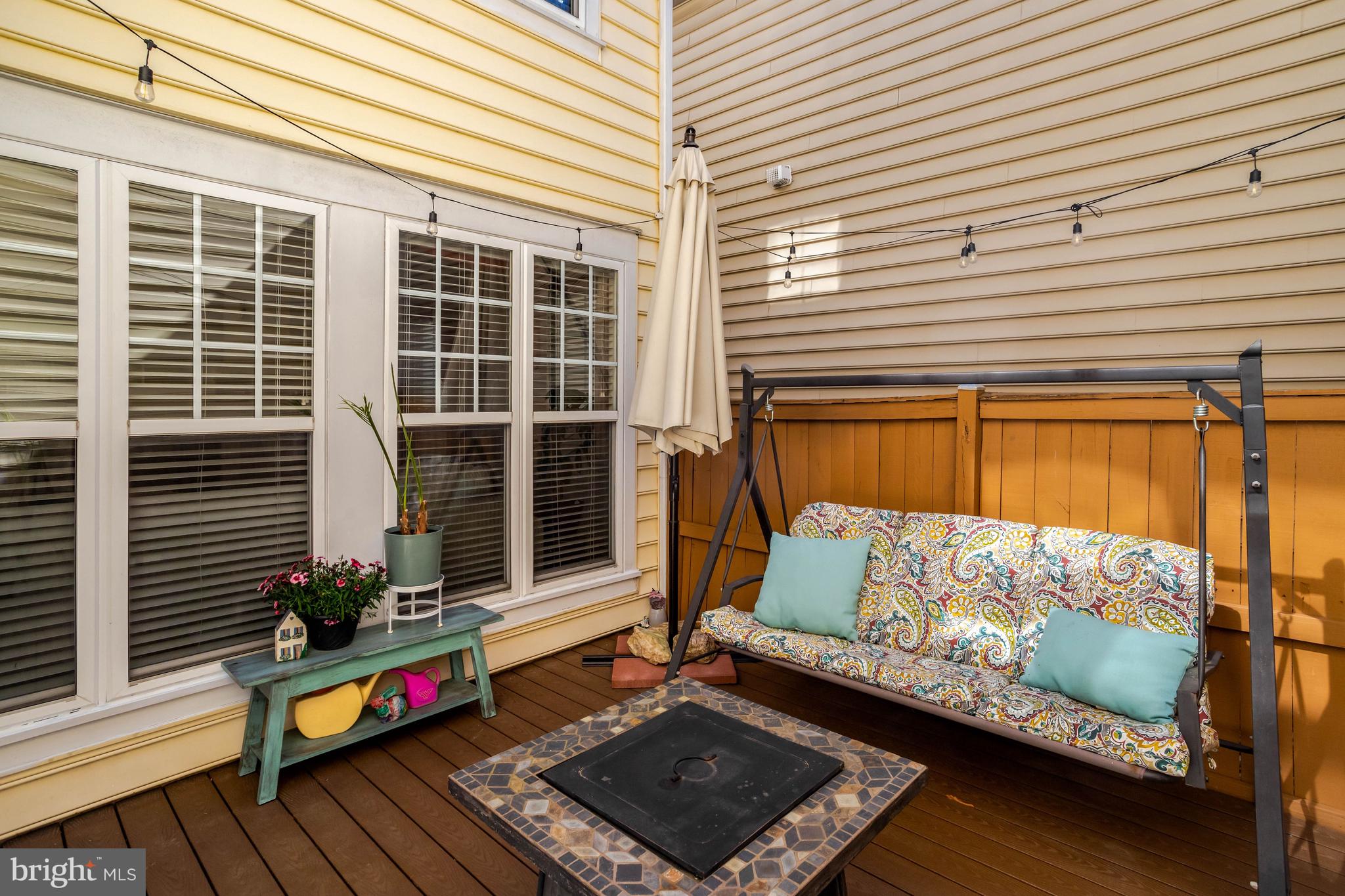 LORTON TOWN CENTER - Residential