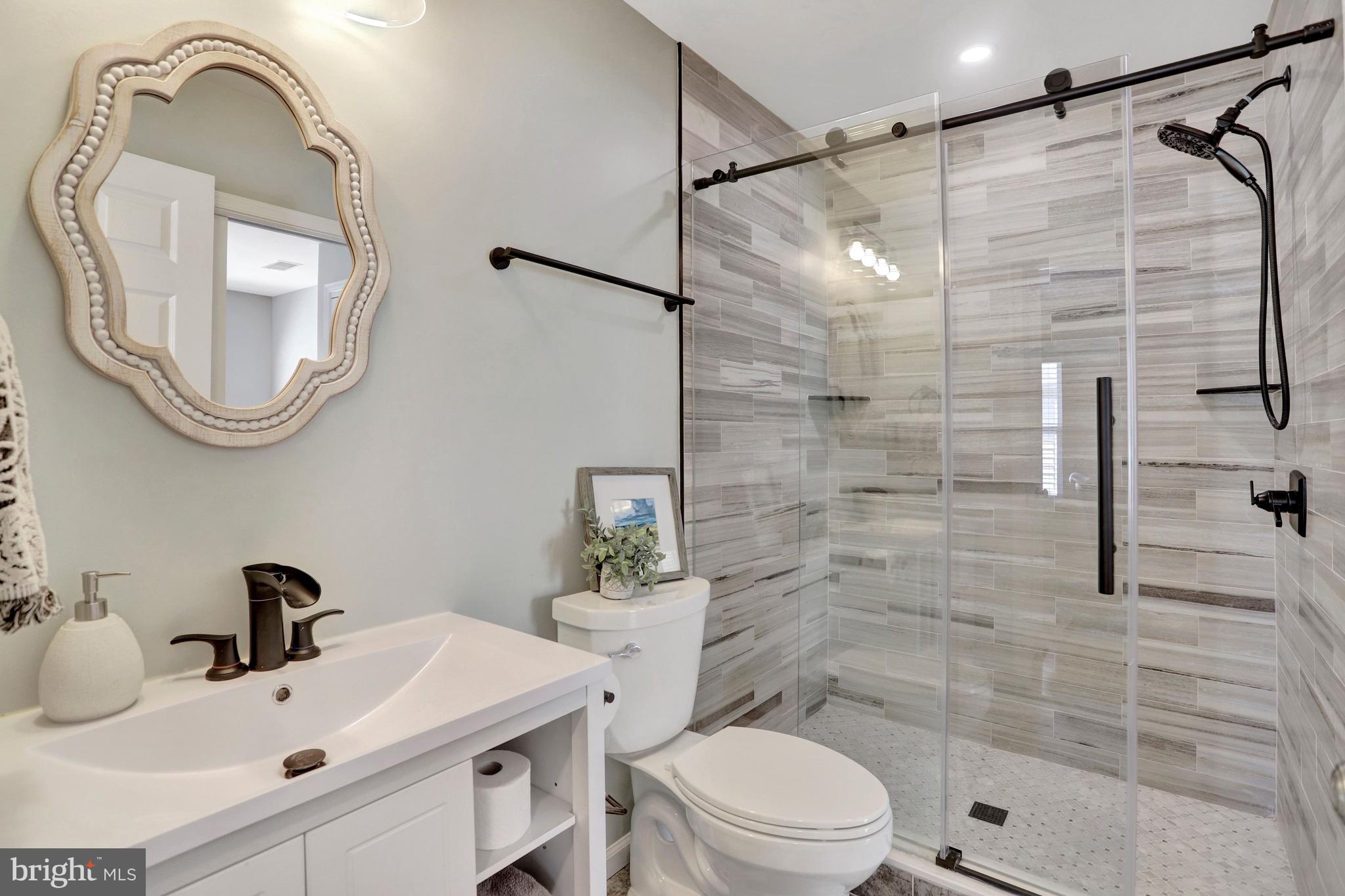 LORTON TOWN CENTER - Residential