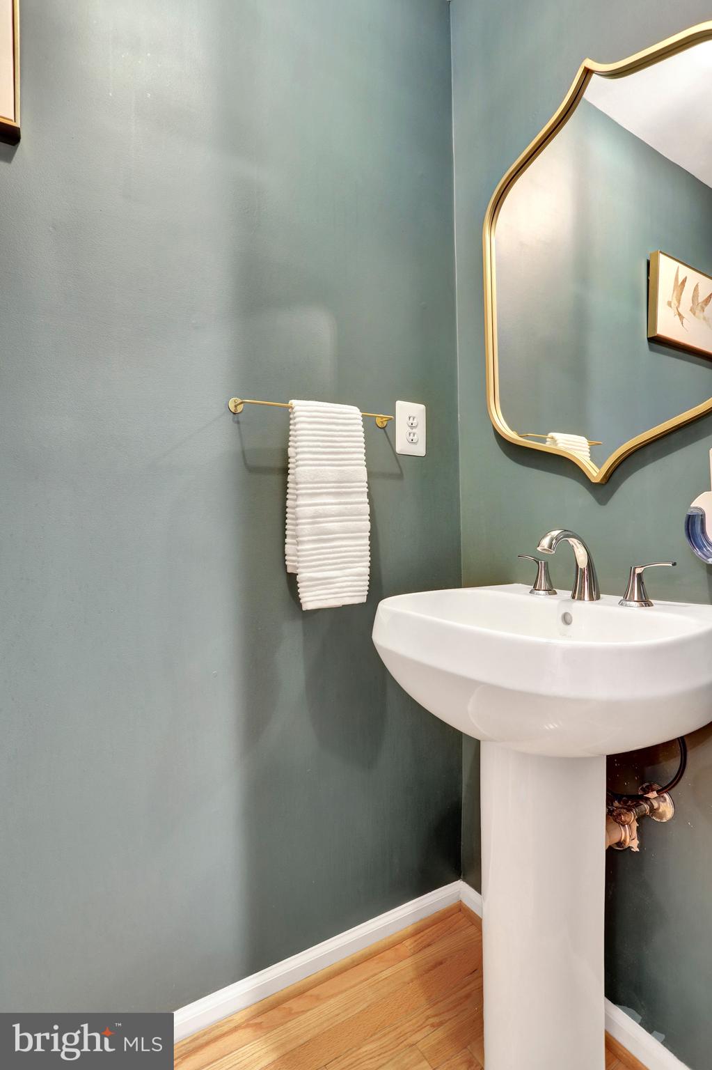 LORTON TOWN CENTER - Residential