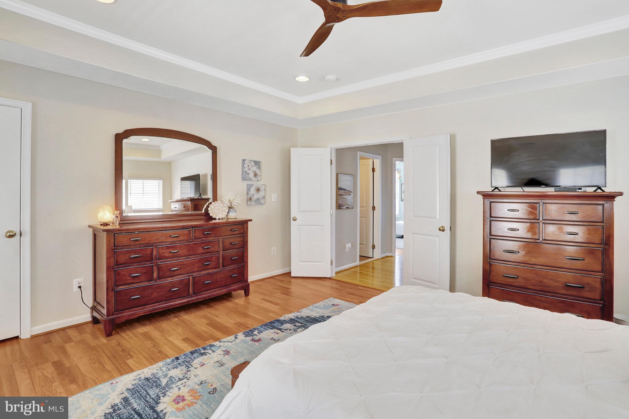 LORTON TOWN CENTER - Residential