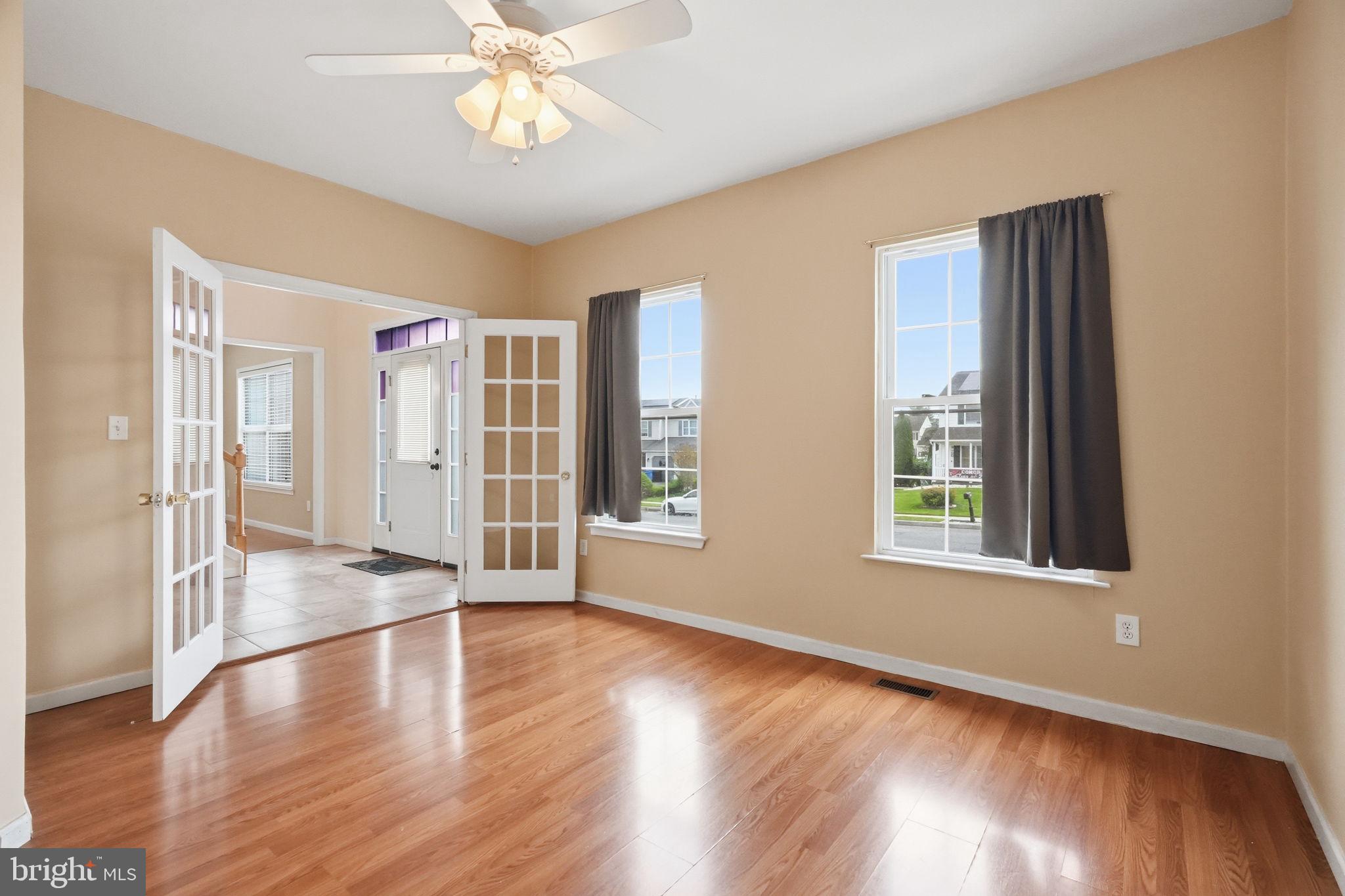 RIVERS POINTE - Residential
