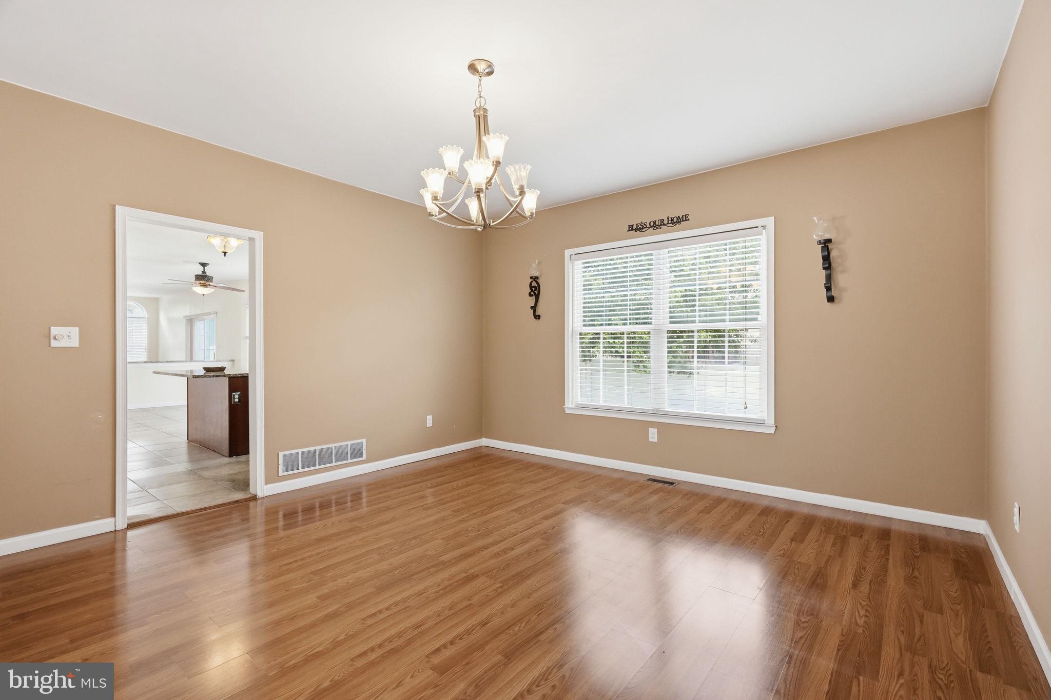 RIVERS POINTE - Residential