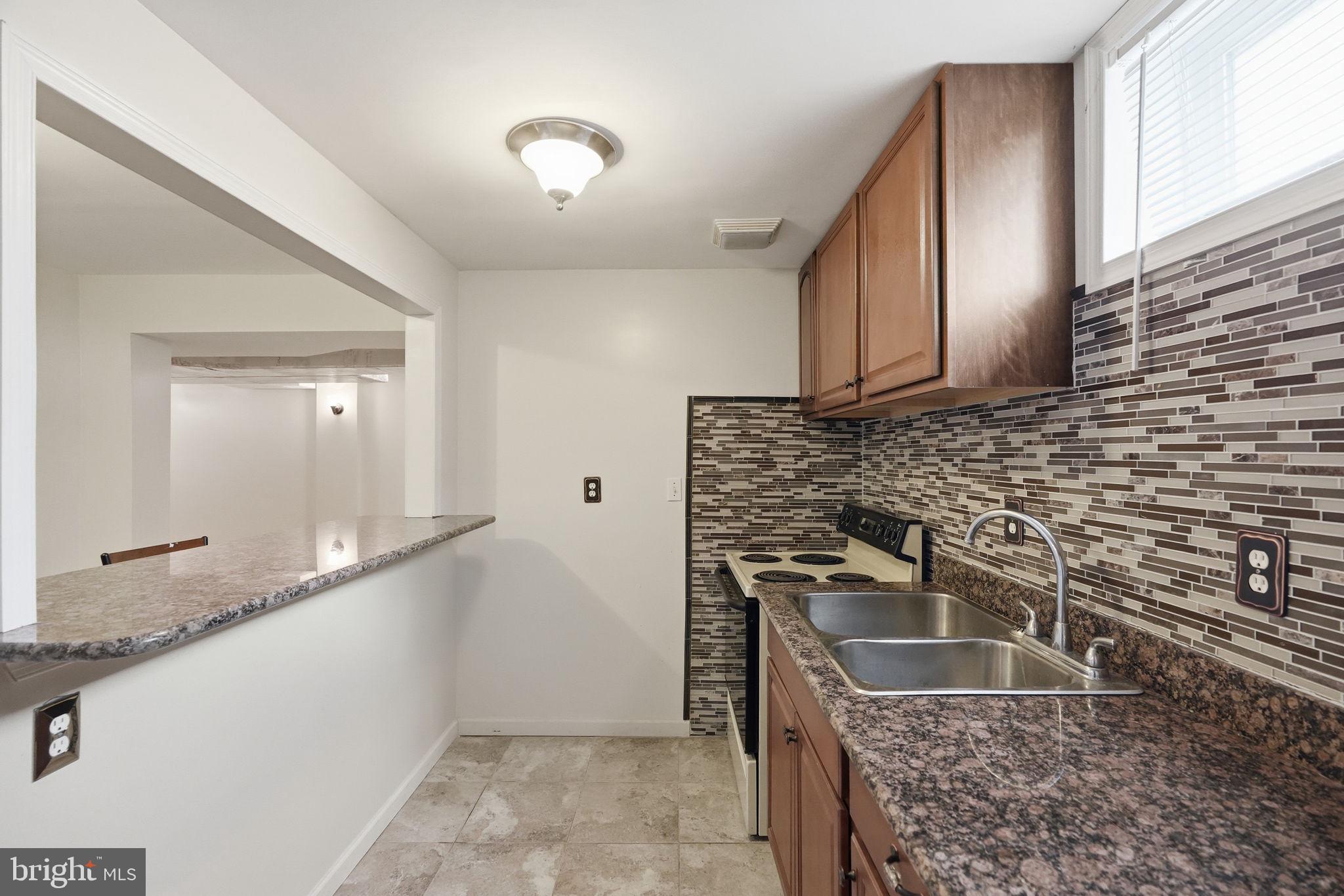 RIVERS POINTE - Residential