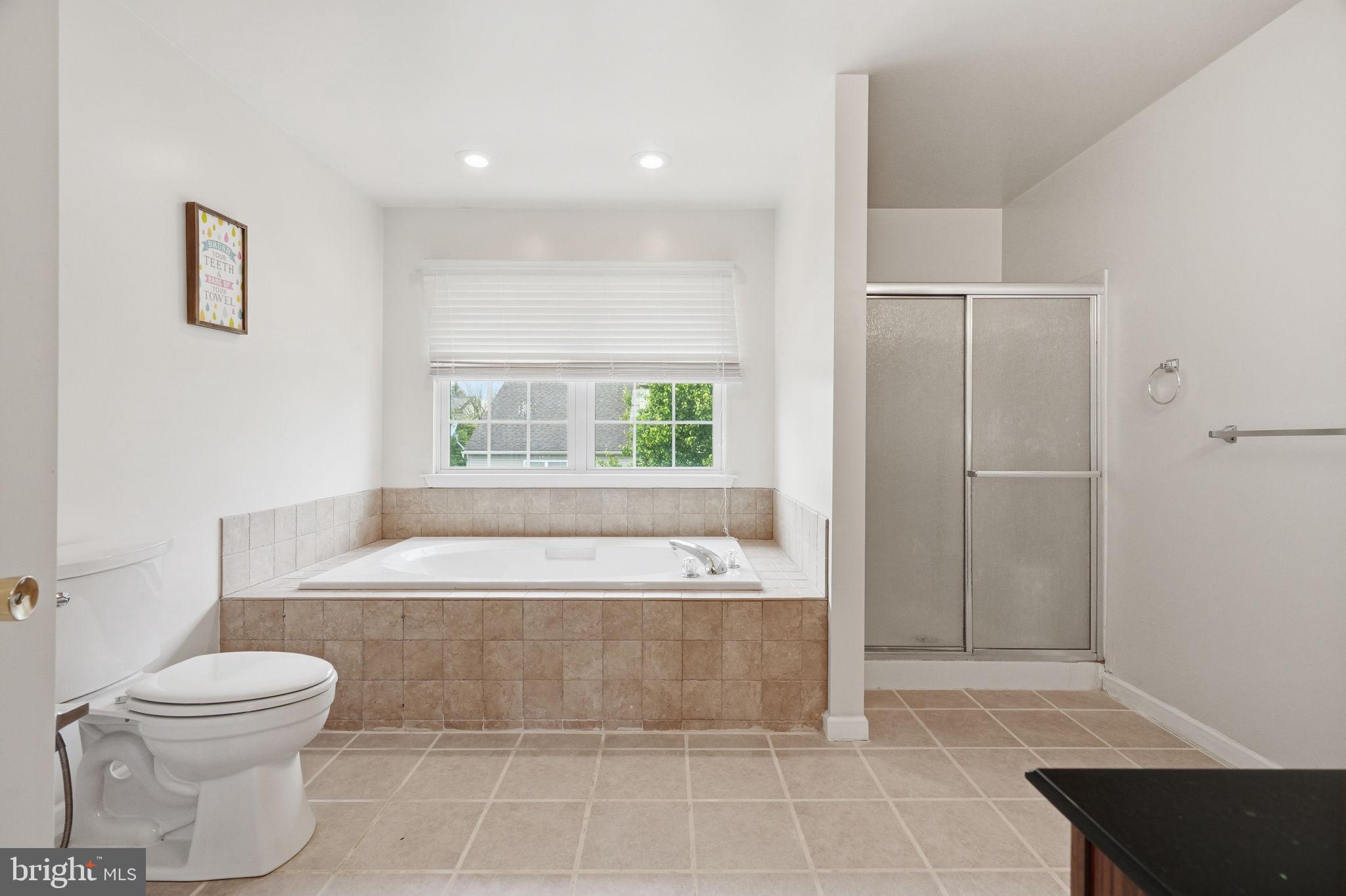 RIVERS POINTE - Residential