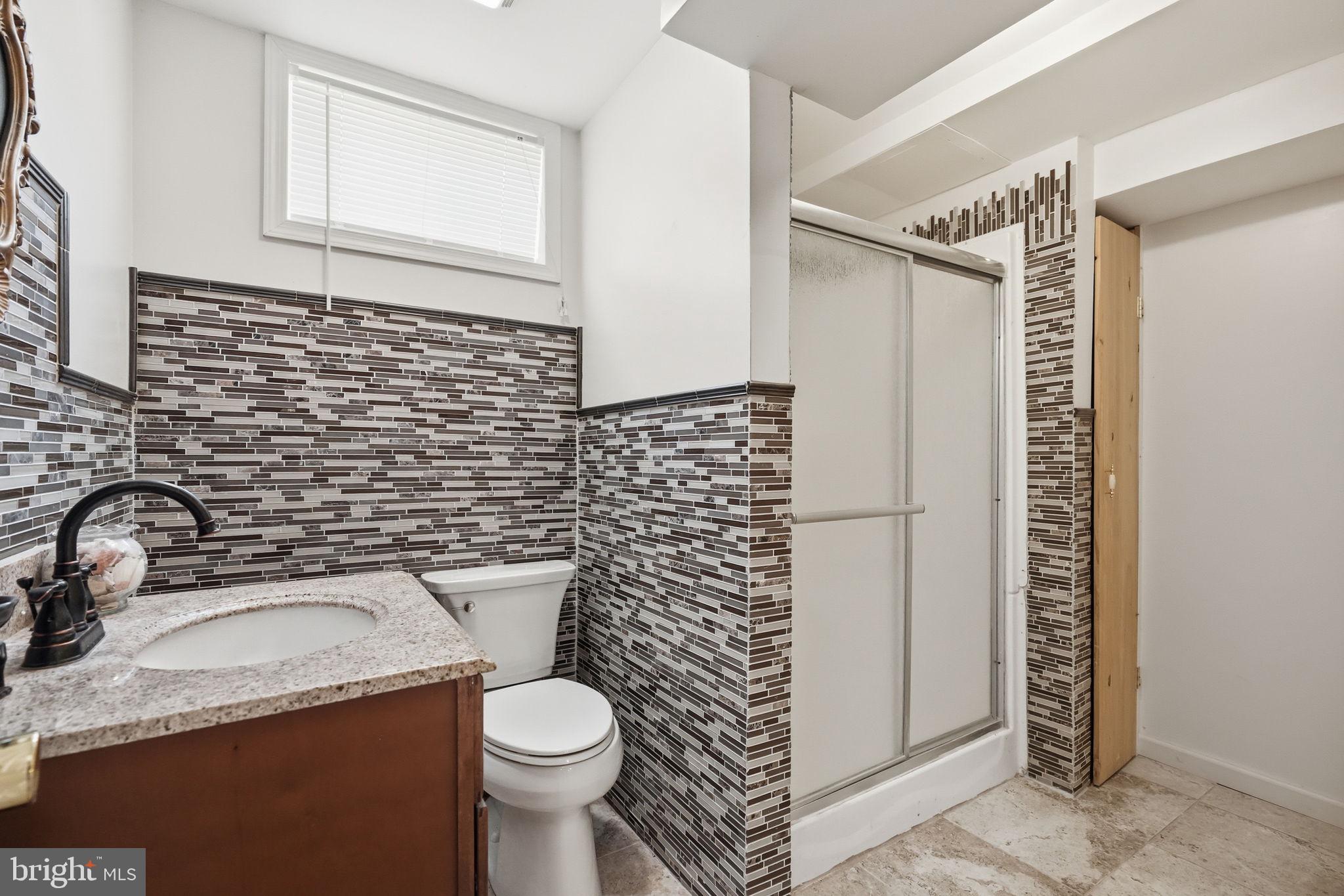 RIVERS POINTE - Residential