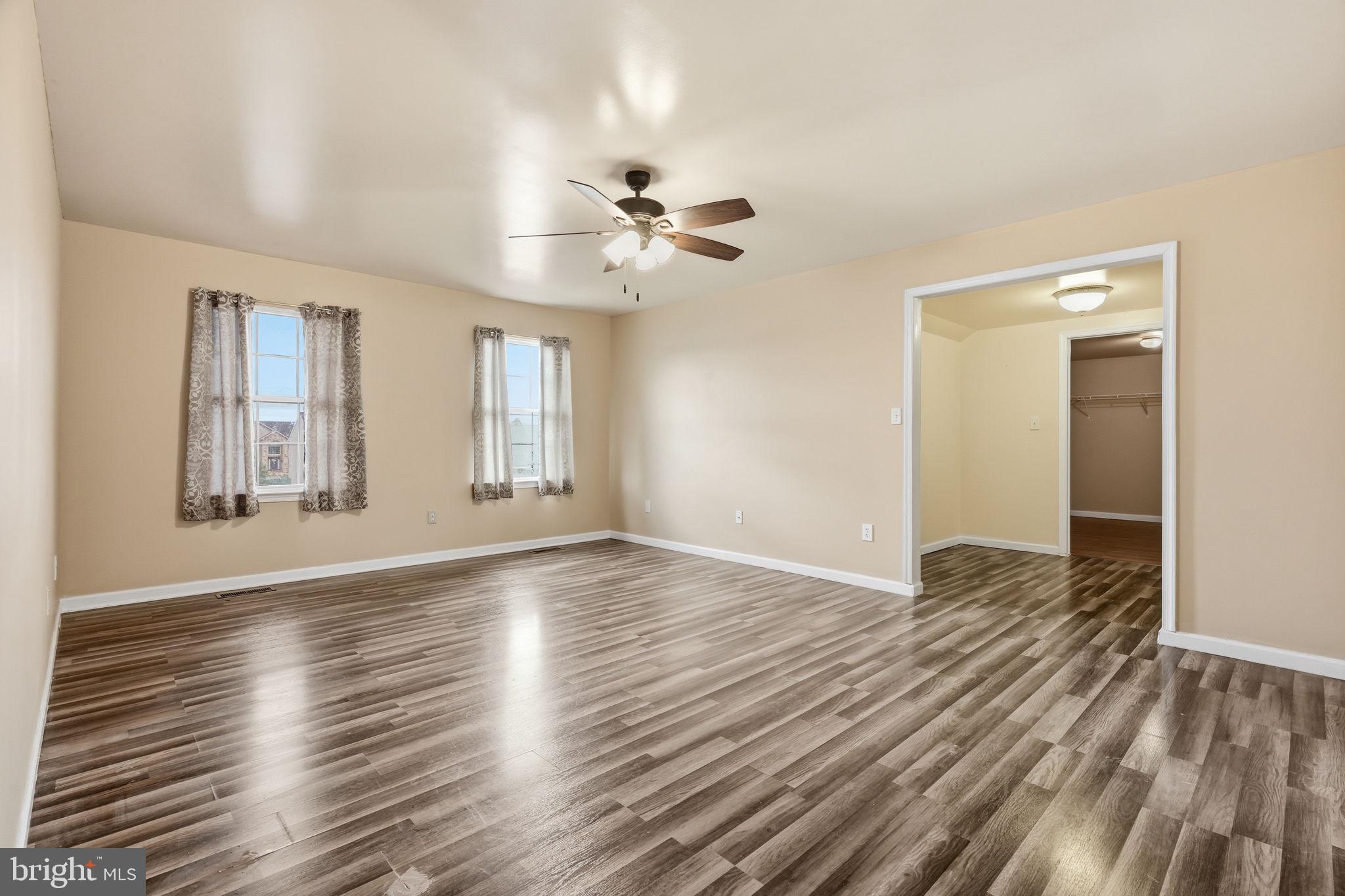 RIVERS POINTE - Residential