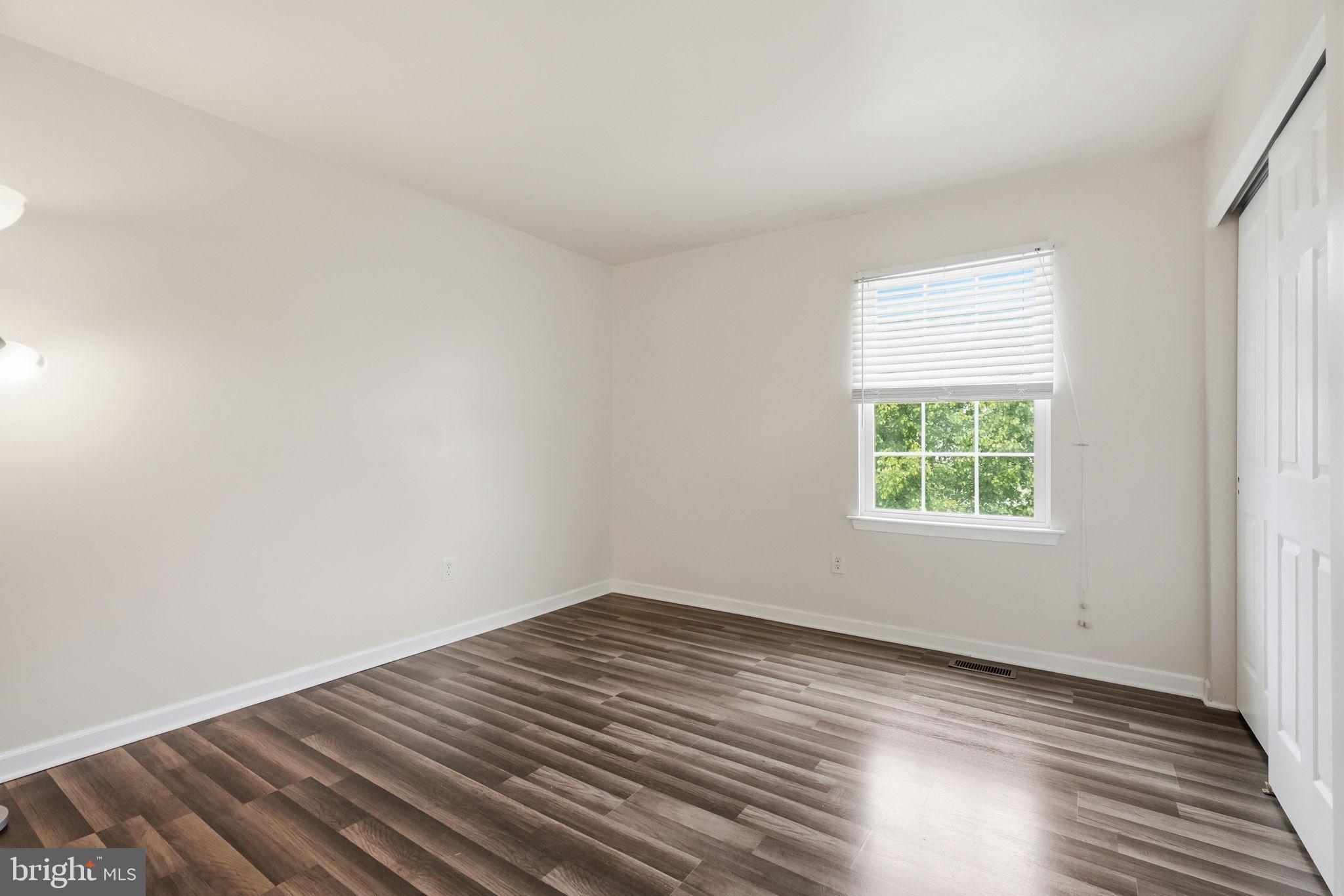 RIVERS POINTE - Residential