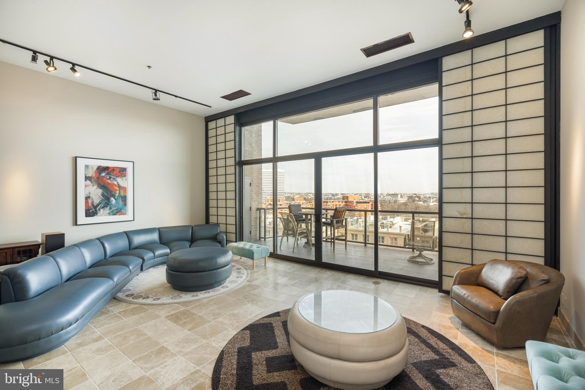 THE WESLIE - Residential Lease