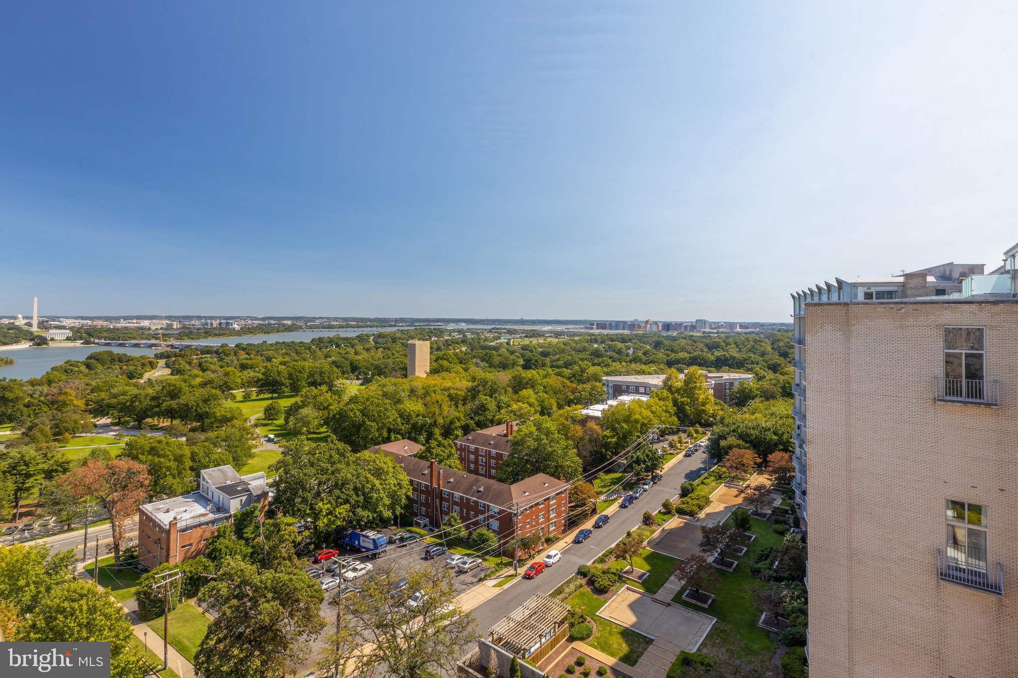 THE WESLIE - Residential Lease