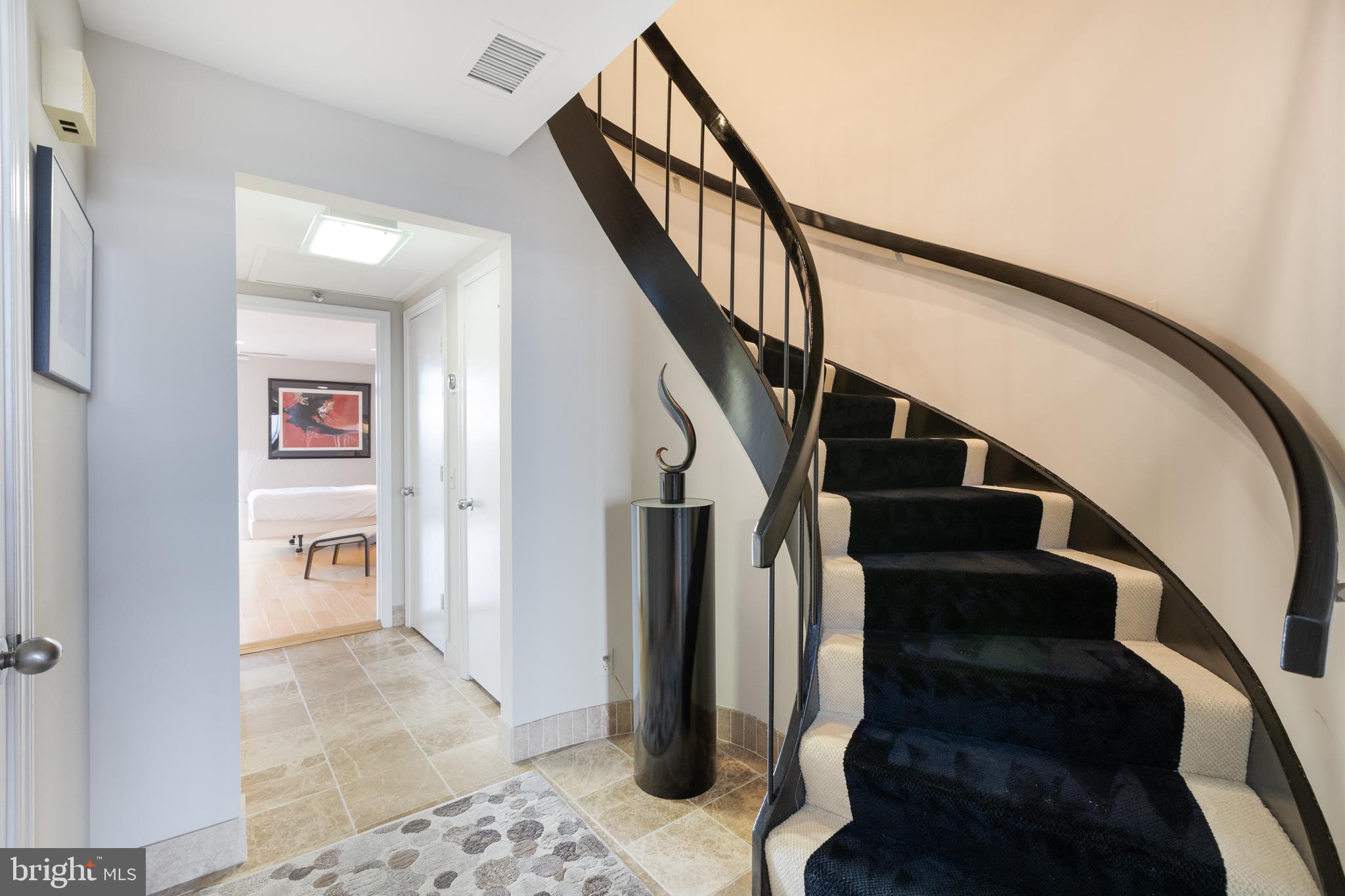 THE WESLIE - Residential Lease