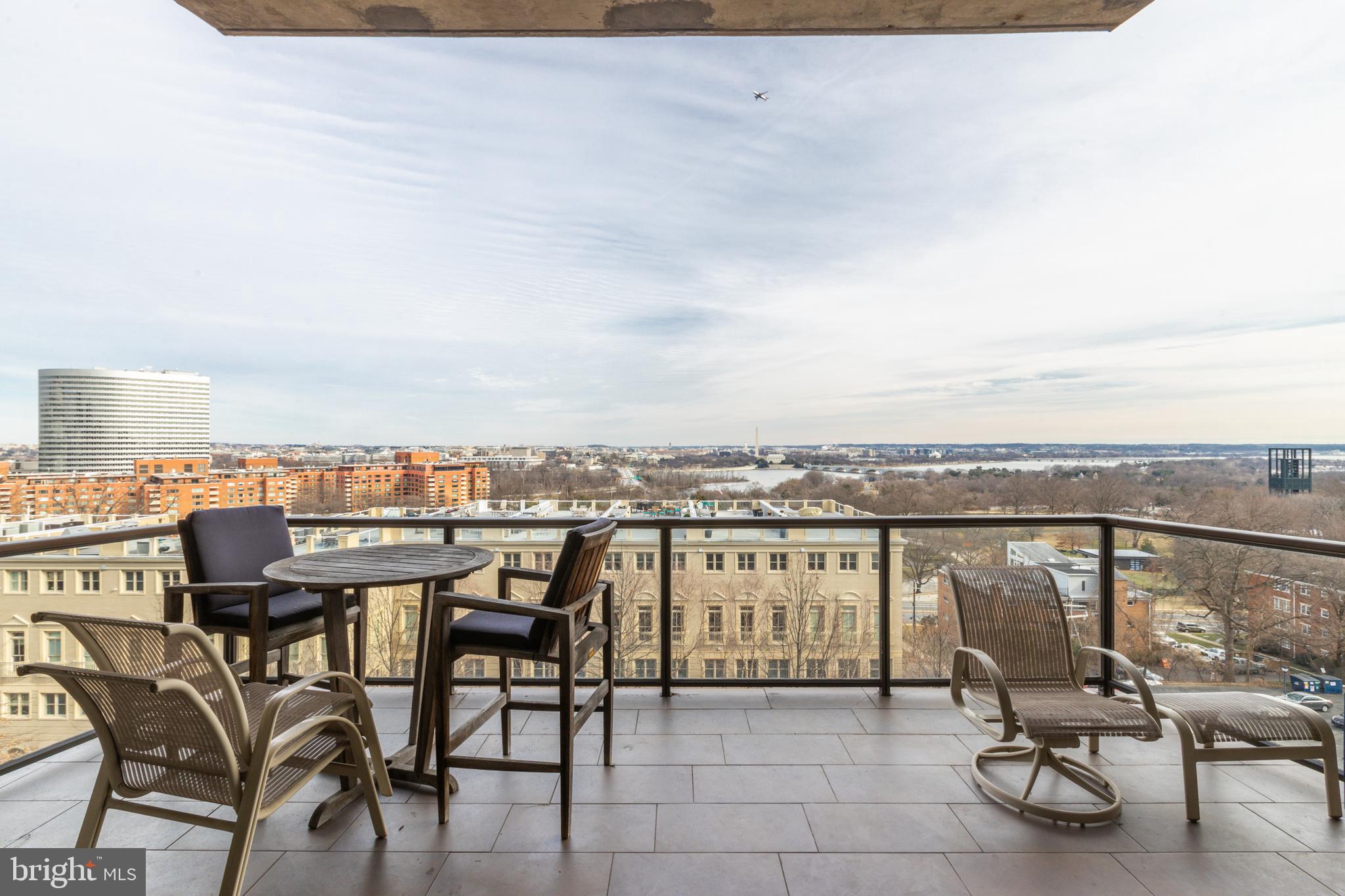 THE WESLIE - Residential Lease