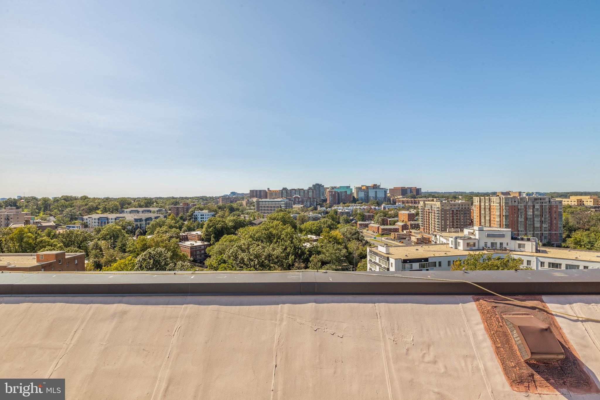 THE WESLIE - Residential Lease