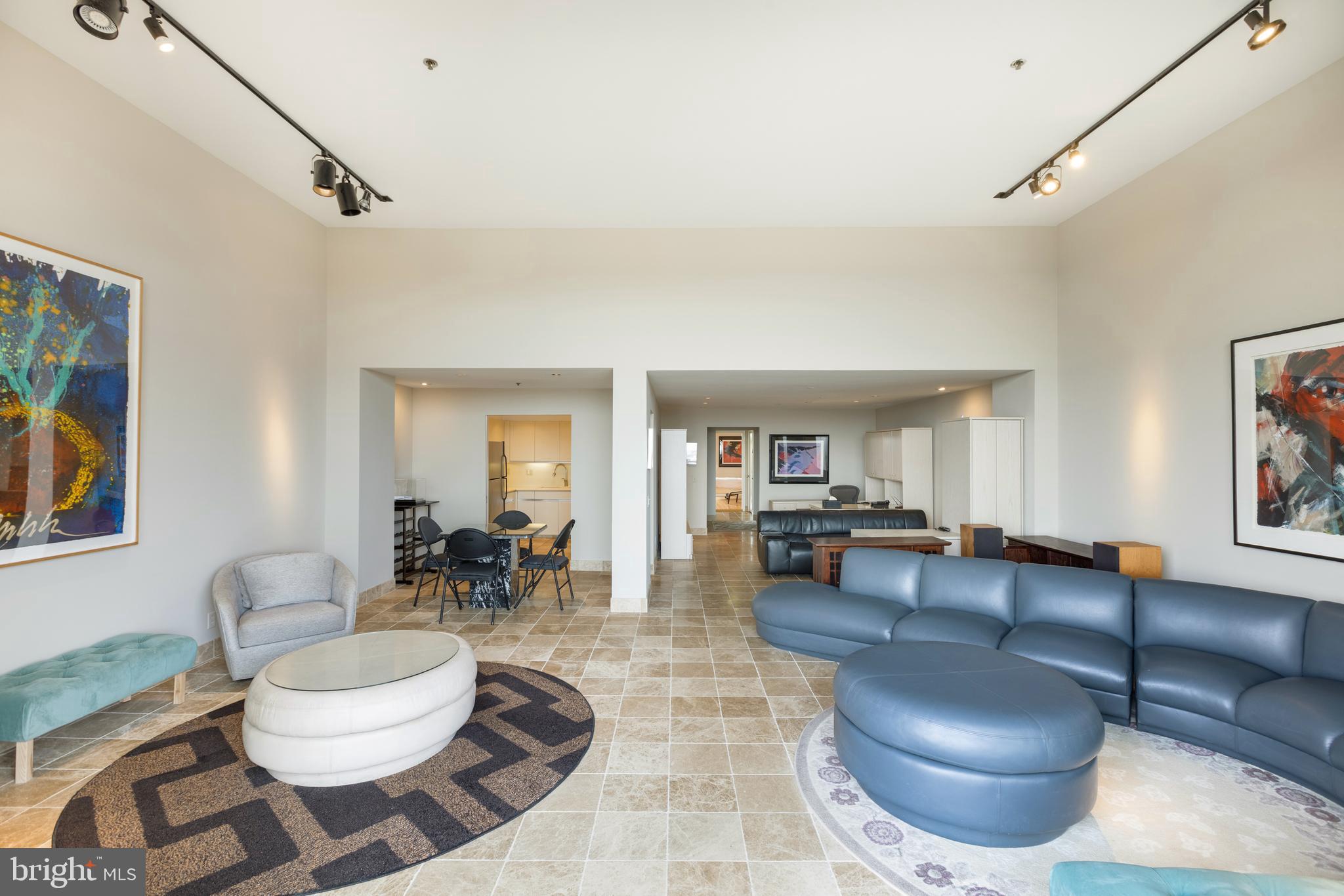 THE WESLIE - Residential Lease