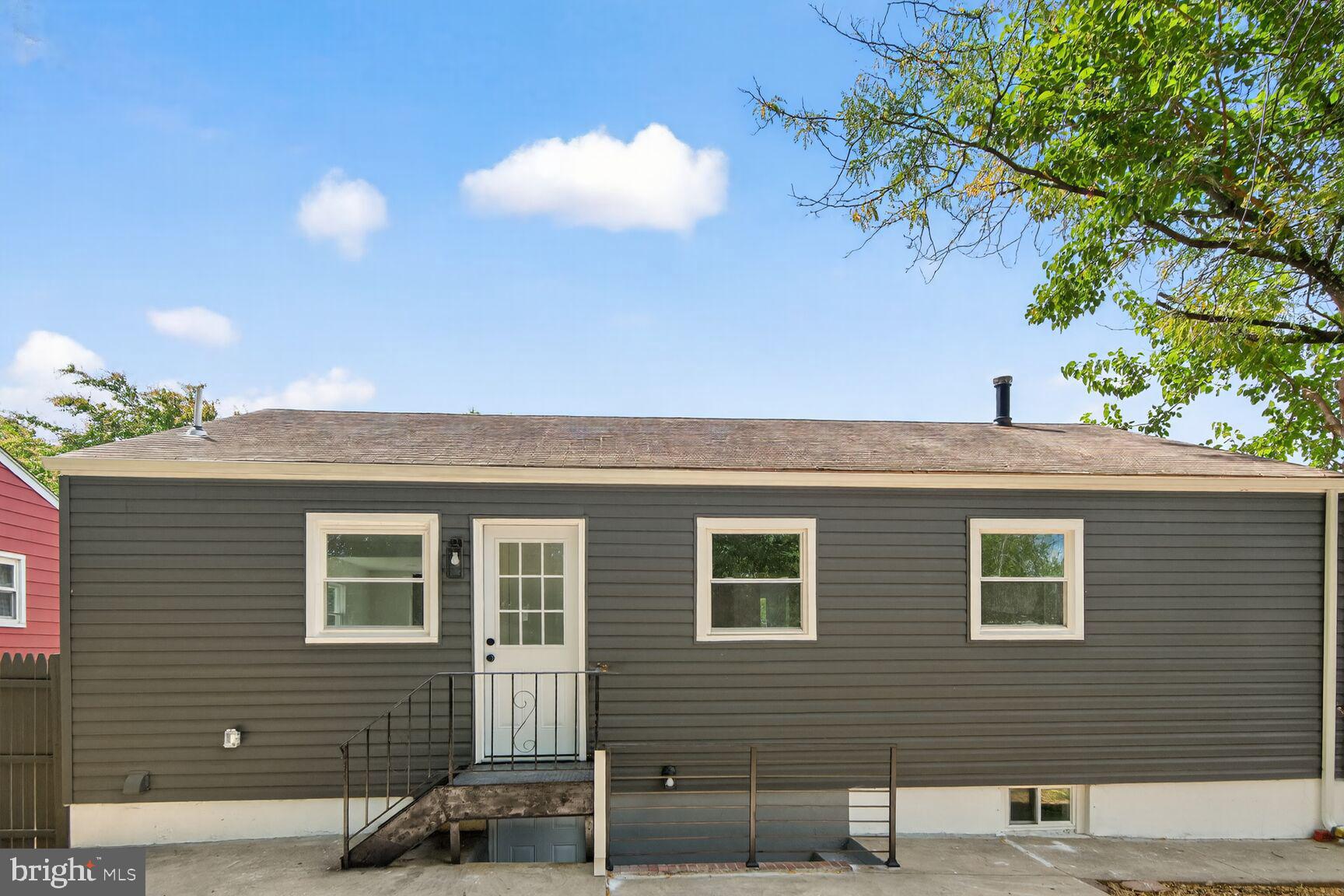 COLUMBIA PARK - Residential