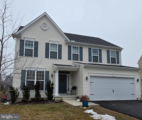 Photo of 220 Abbigail Crossing, TOWNSEND, DE 19734 (MLS # DENC2099276)