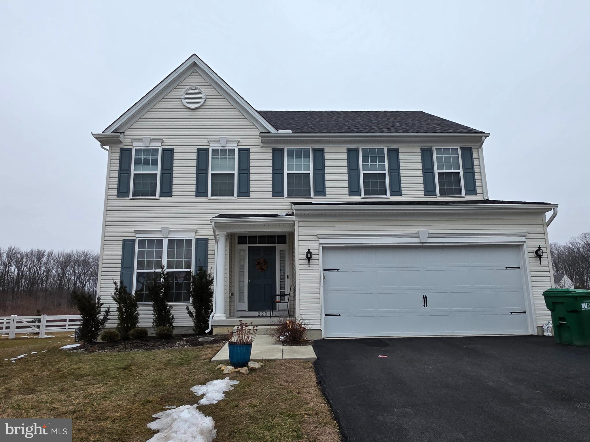 220 ABBIGAIL CROSSING