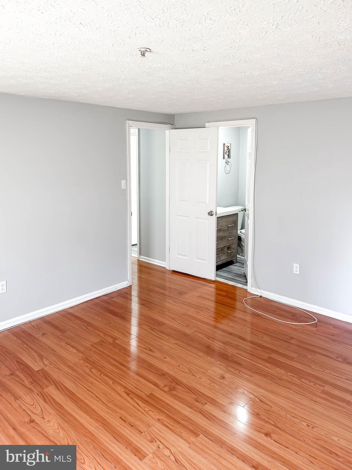 HARFORD COMMONS - Residential