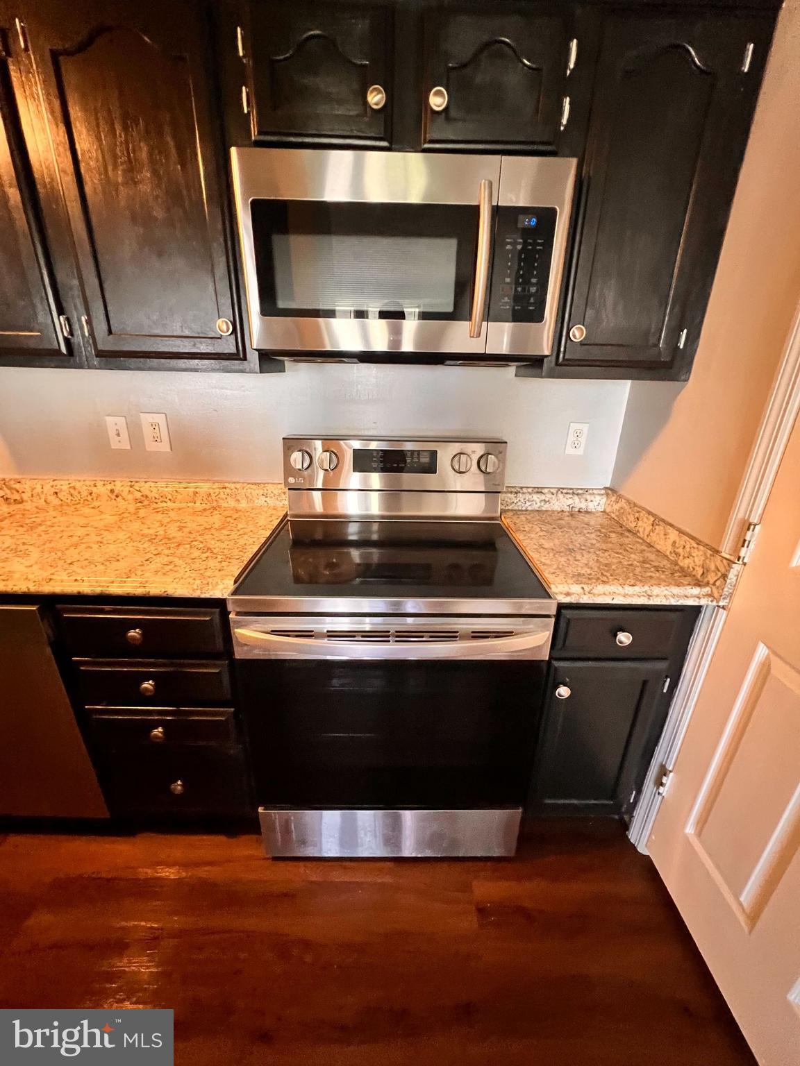 HARFORD COMMONS - Residential