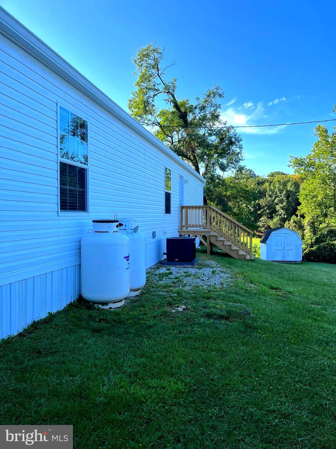 HILLANDALE HOMES - Residential