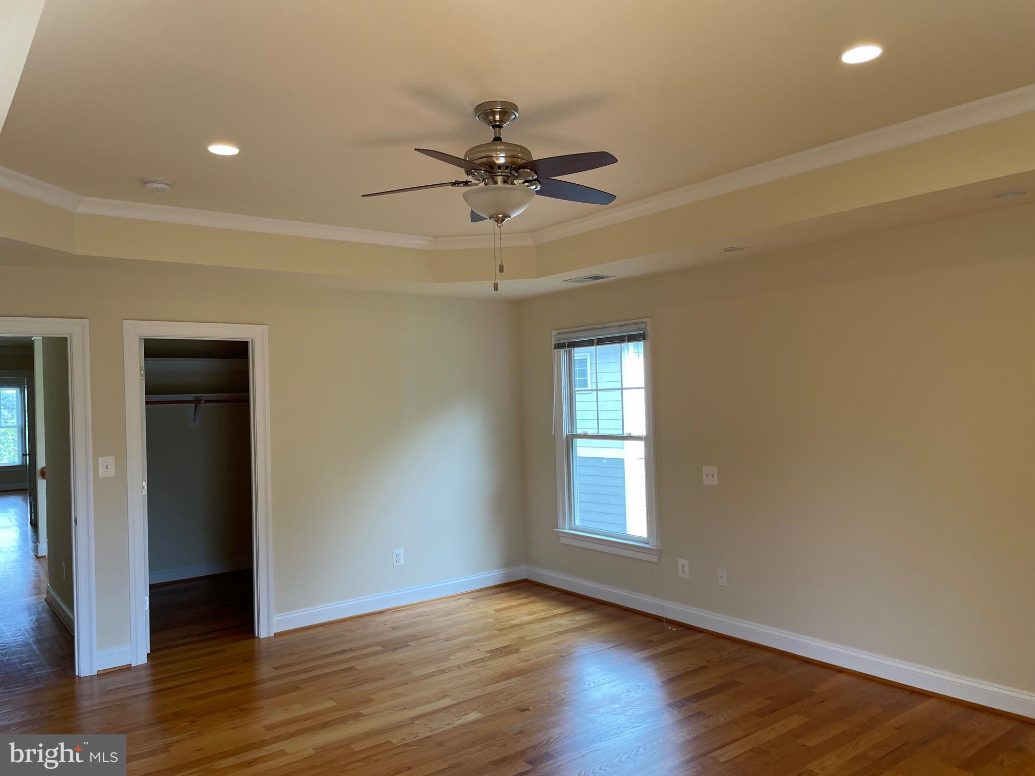 EAST FALLS CHURCH - Residential Lease