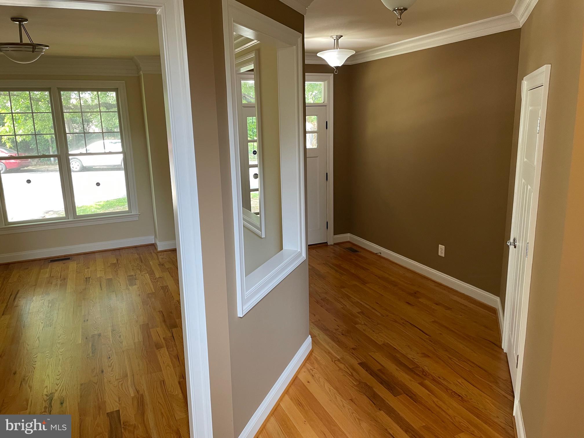 EAST FALLS CHURCH - Residential Lease