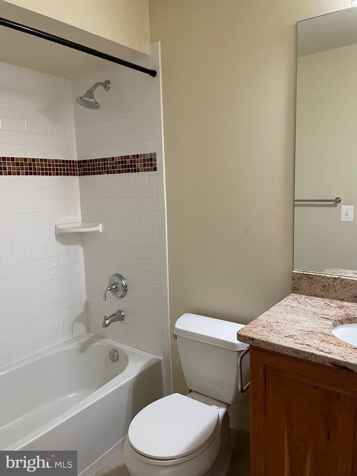 EAST FALLS CHURCH - Residential Lease