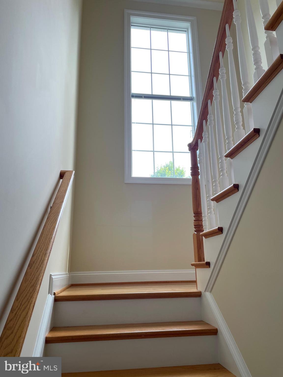 EAST FALLS CHURCH - Residential Lease