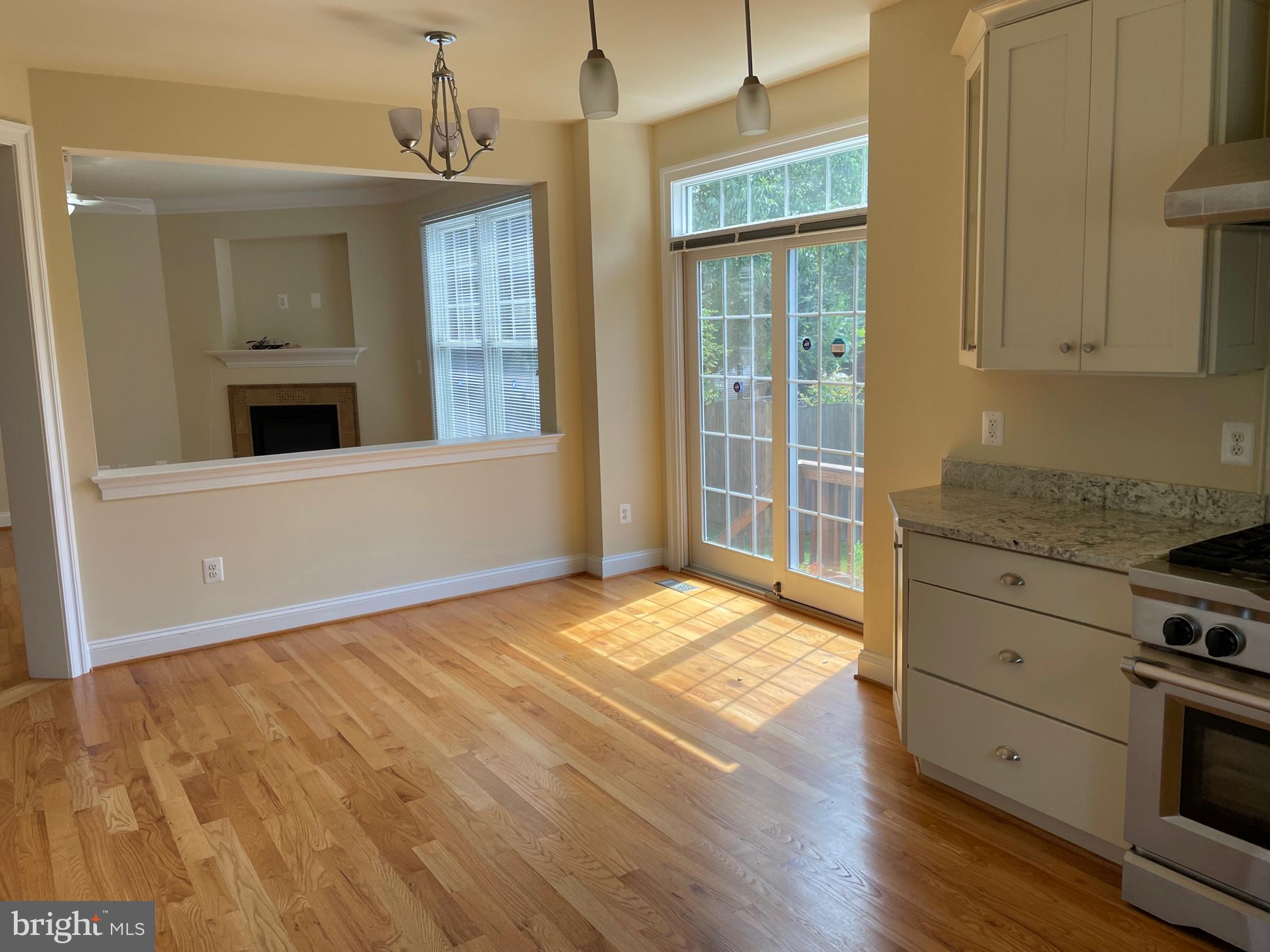 EAST FALLS CHURCH - Residential Lease