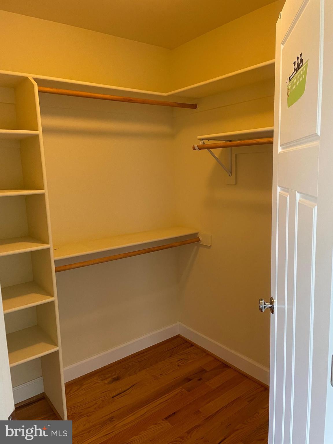 EAST FALLS CHURCH - Residential Lease