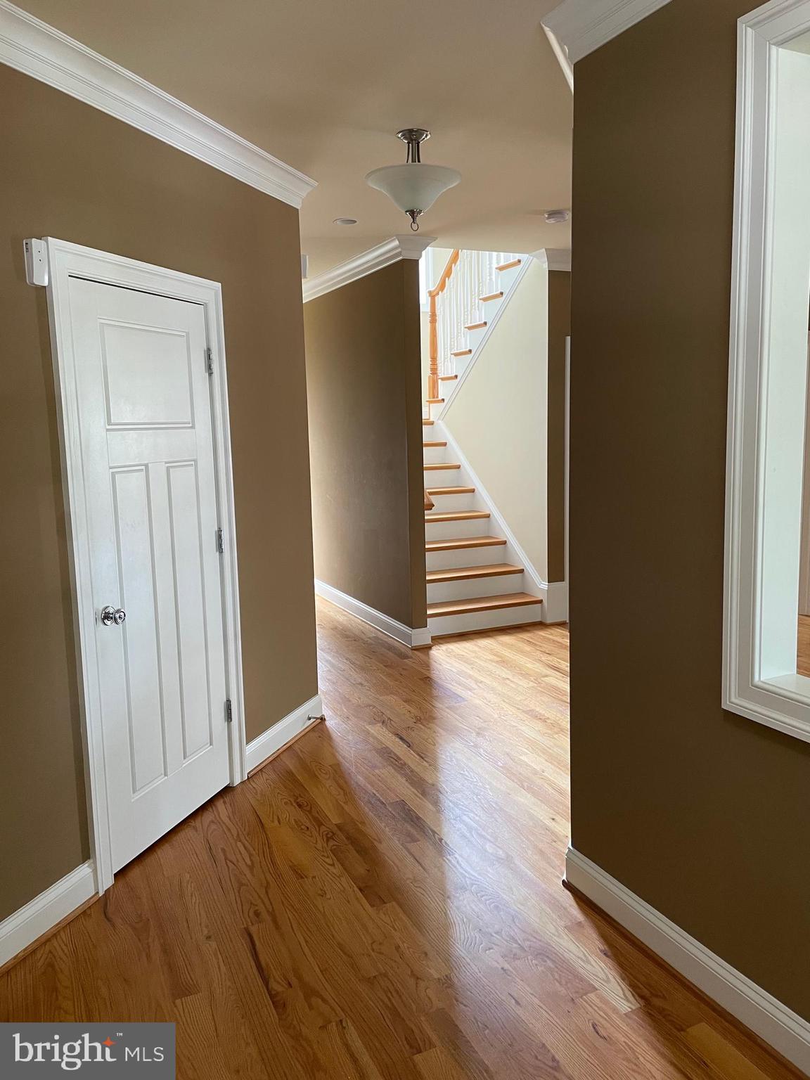 EAST FALLS CHURCH - Residential Lease