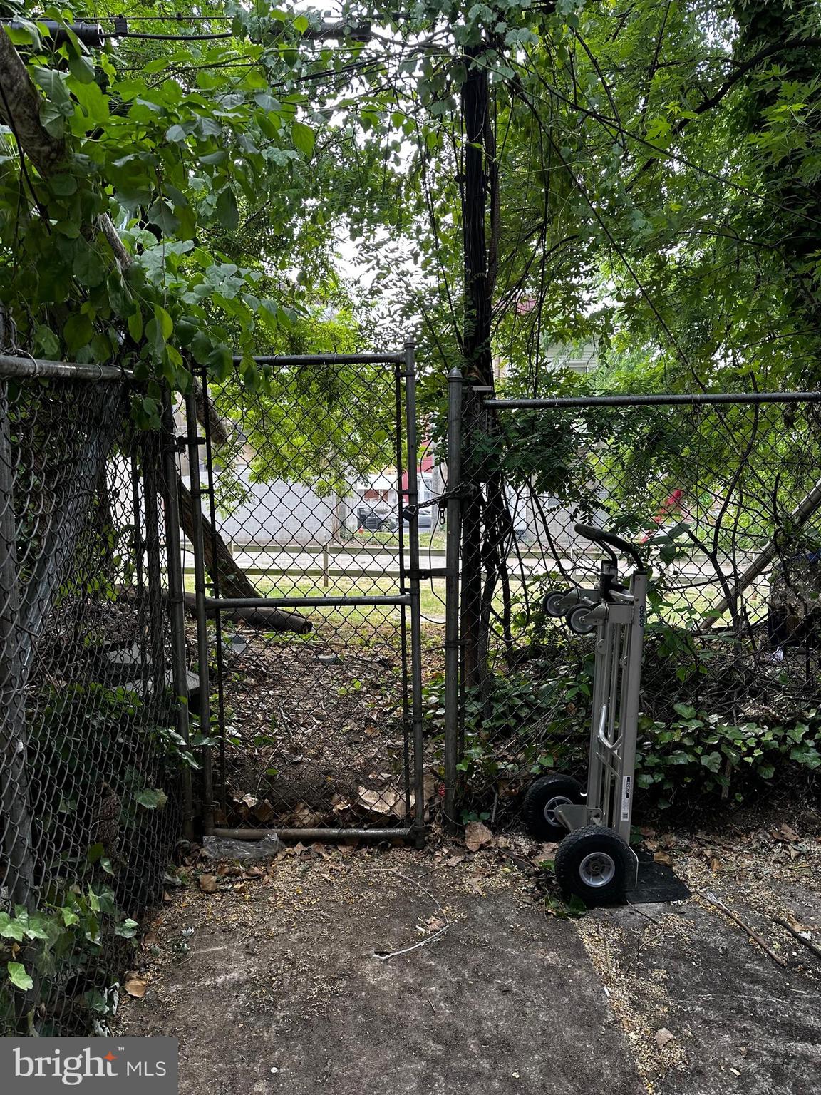 TEMPLE UNIVERSITY - Residential